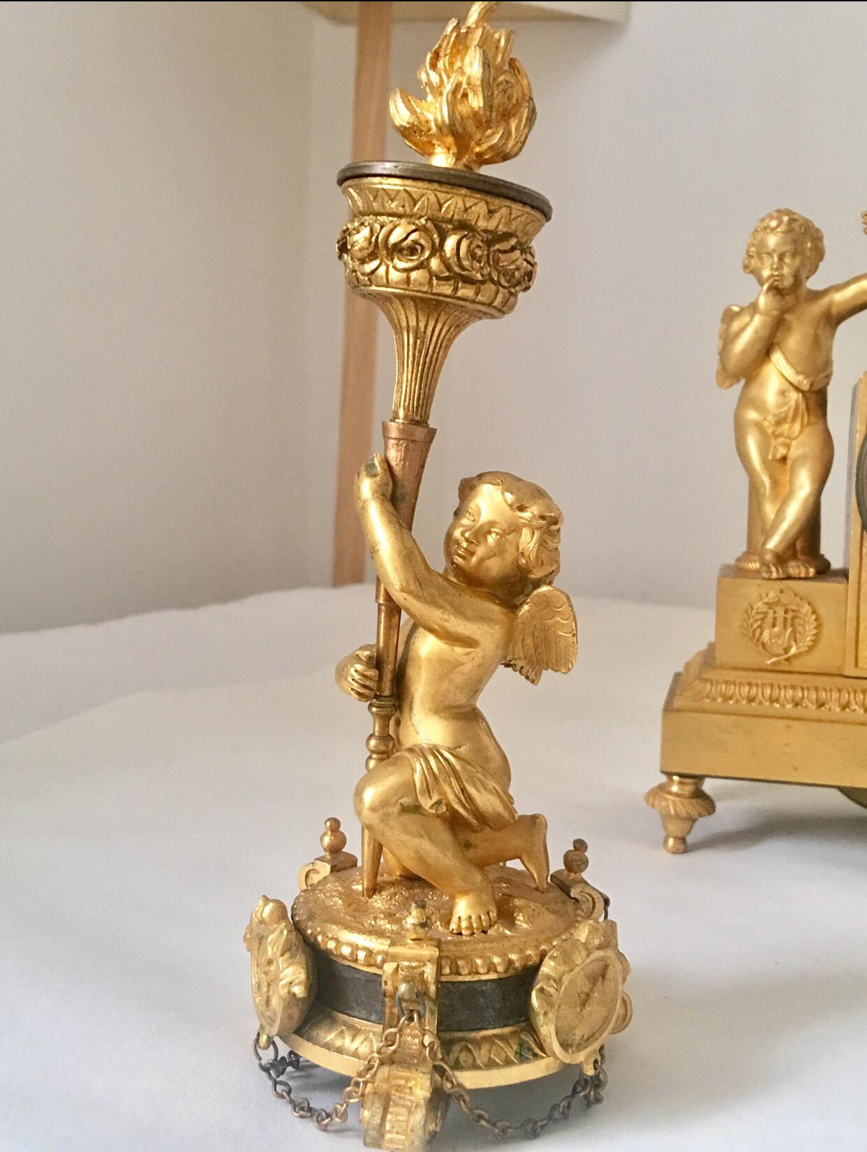 Fine Early 19th Century French Empire Period Gilt Bronze Figural Set Clock In Good Condition For Sale In London, Nottinghill
