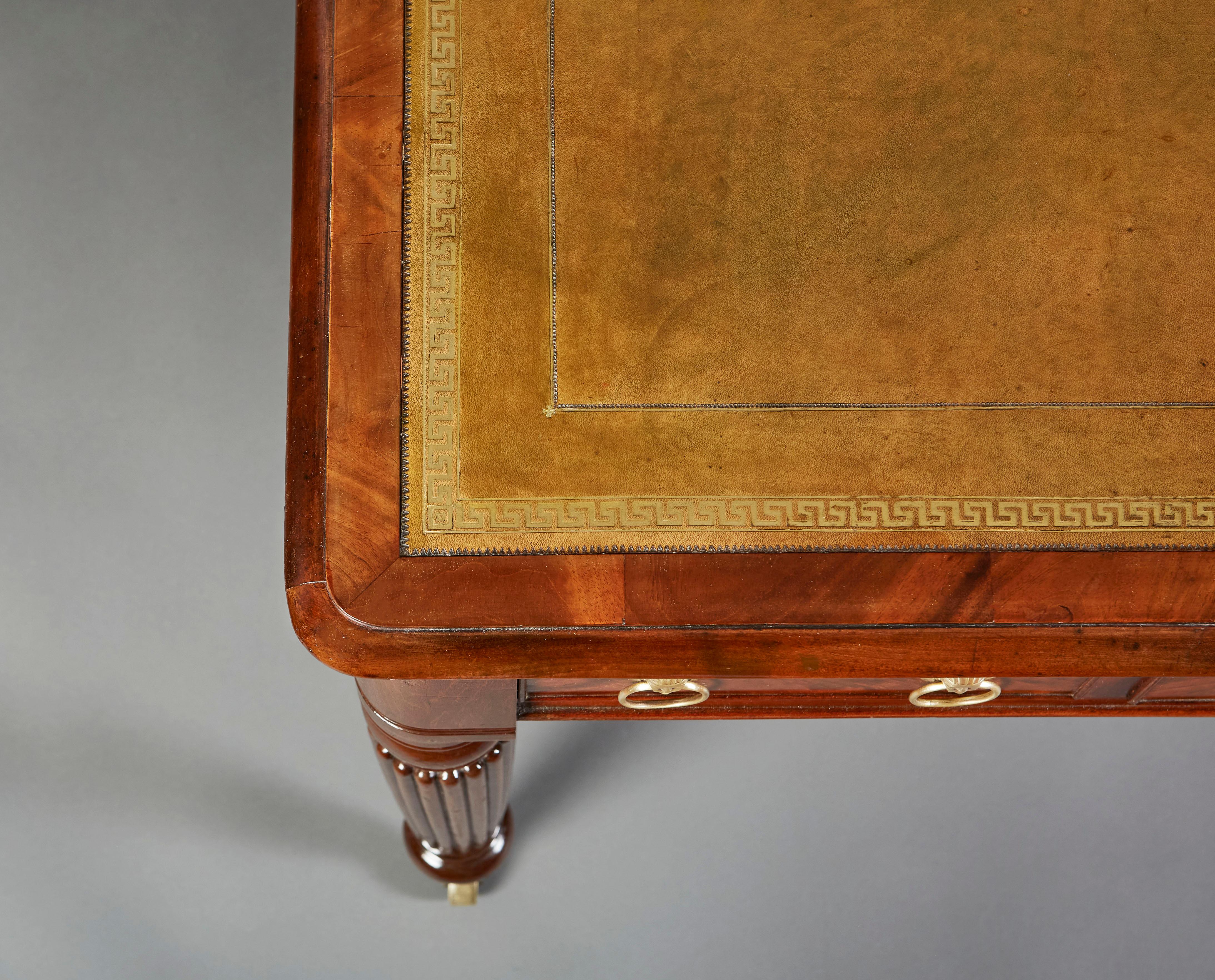 Acajou Belle table à écrire du début du XIXe siècle estampillée Gillows en vente