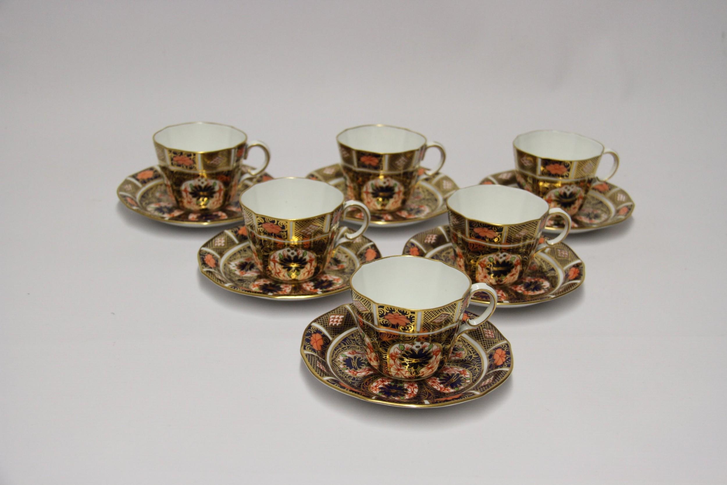  Early 20th C. Set of 6 English Hand Painted Imari Pattern Crown Derby Tea Set For Sale 1