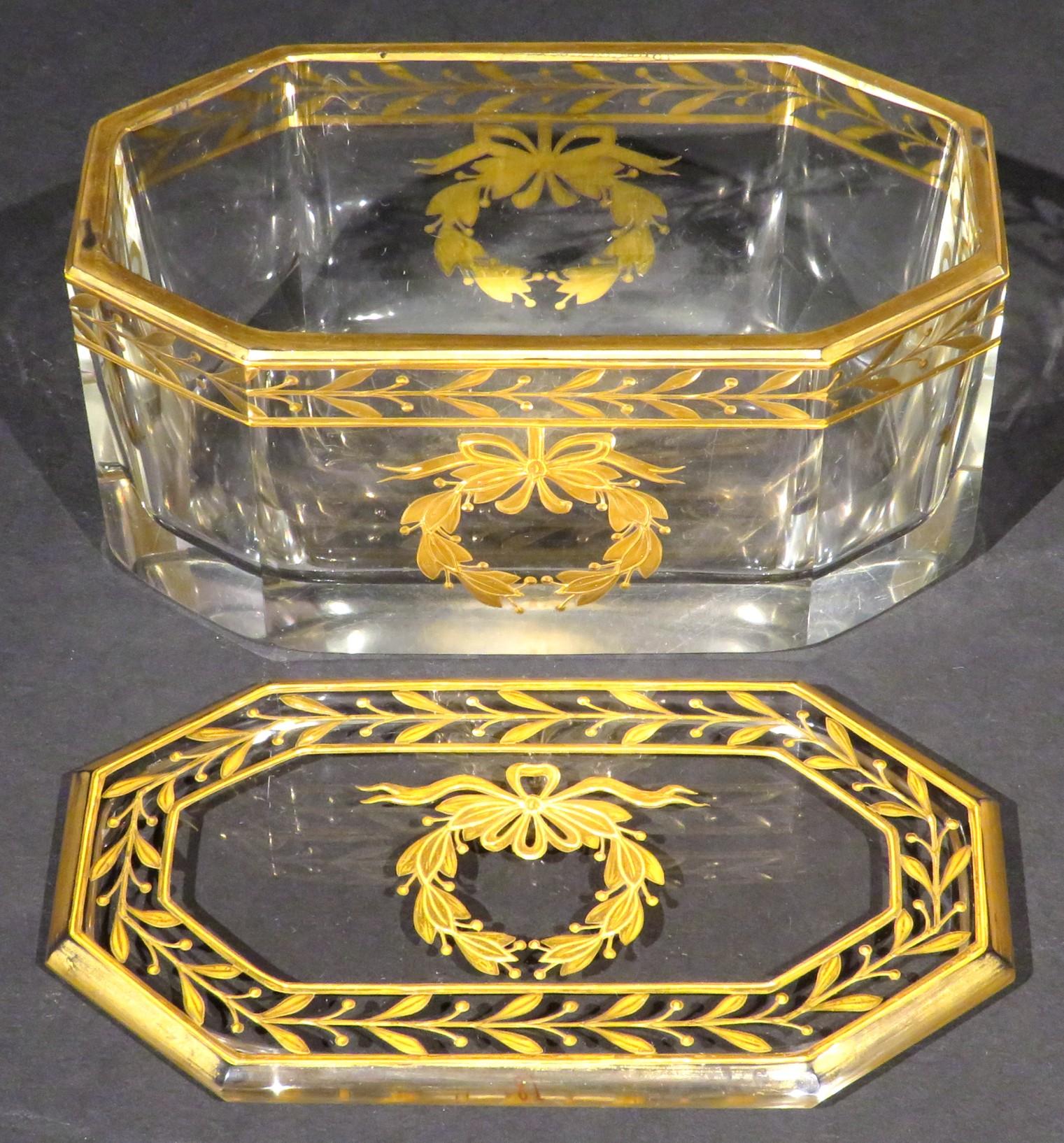 Large Early 20th Century Gilt Decorated Glass Dresser Jar or Box, Circa 1920 For Sale 1