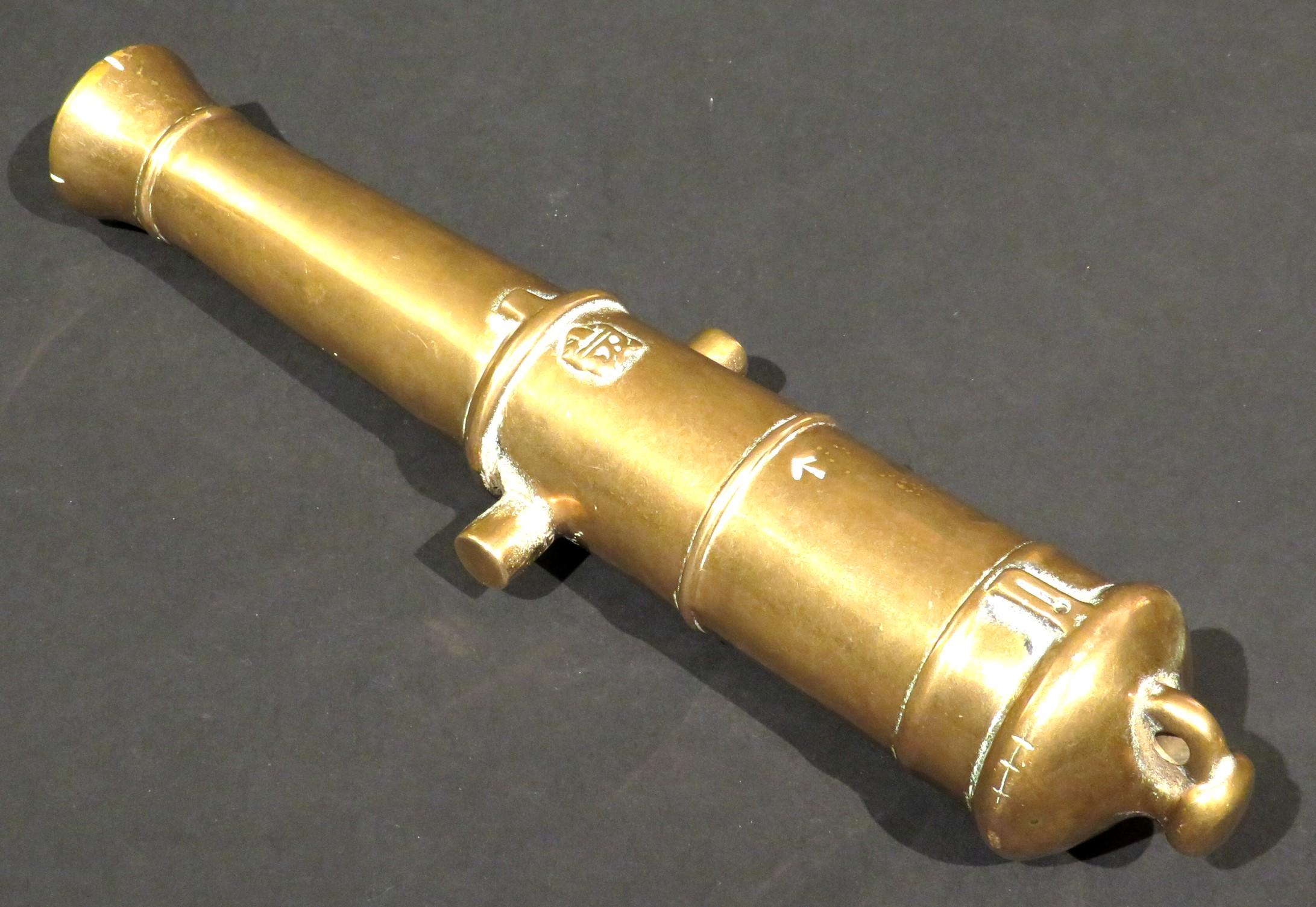 Feines Modell eines britischen 24-Pounder-Rauchbore-Kanonen mit Muzzle-Loading aus dem 19. Jahrhundert (20. Jahrhundert) im Angebot
