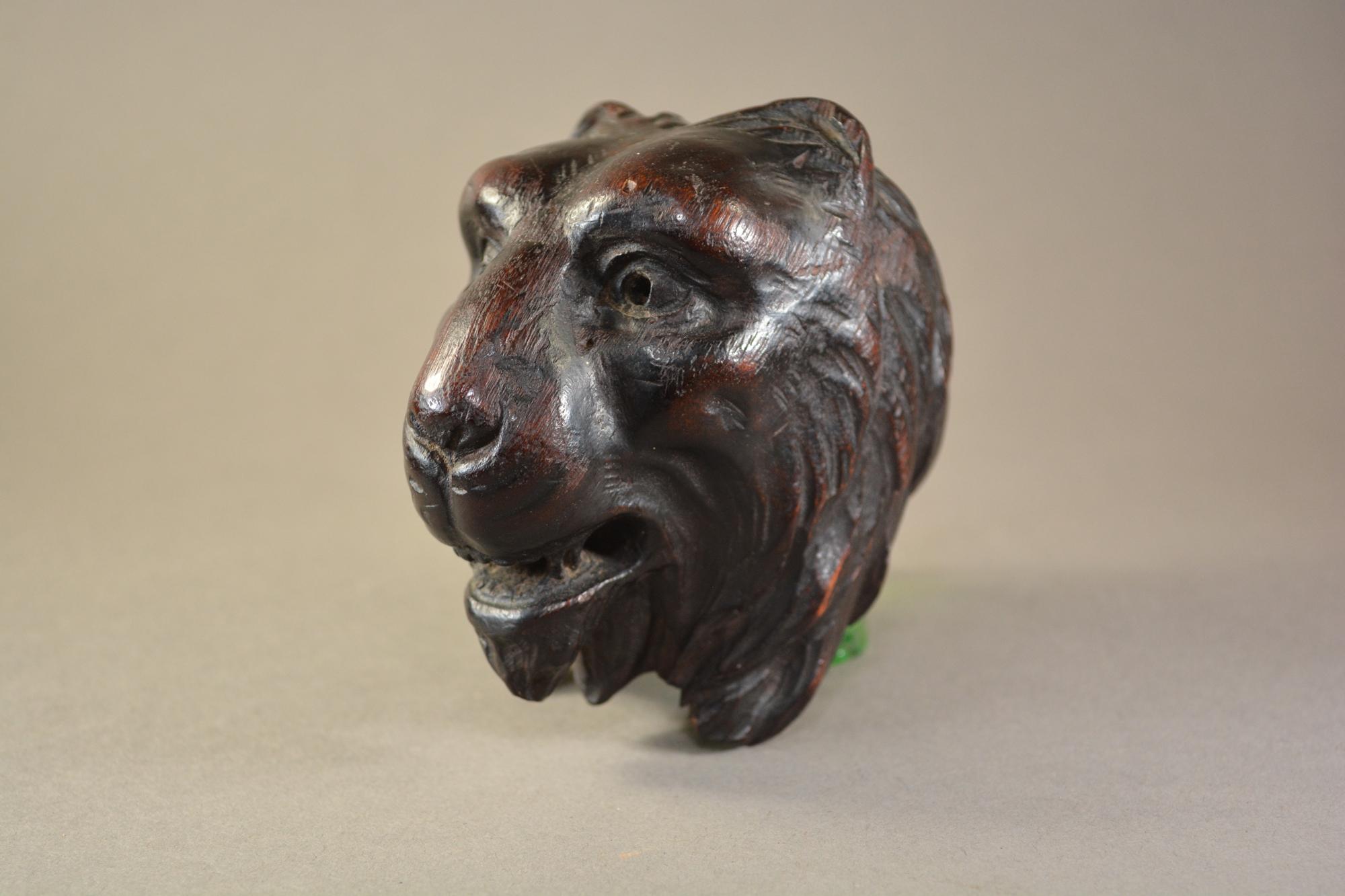 George III Fine English Antique Lions Head Corbel For Sale