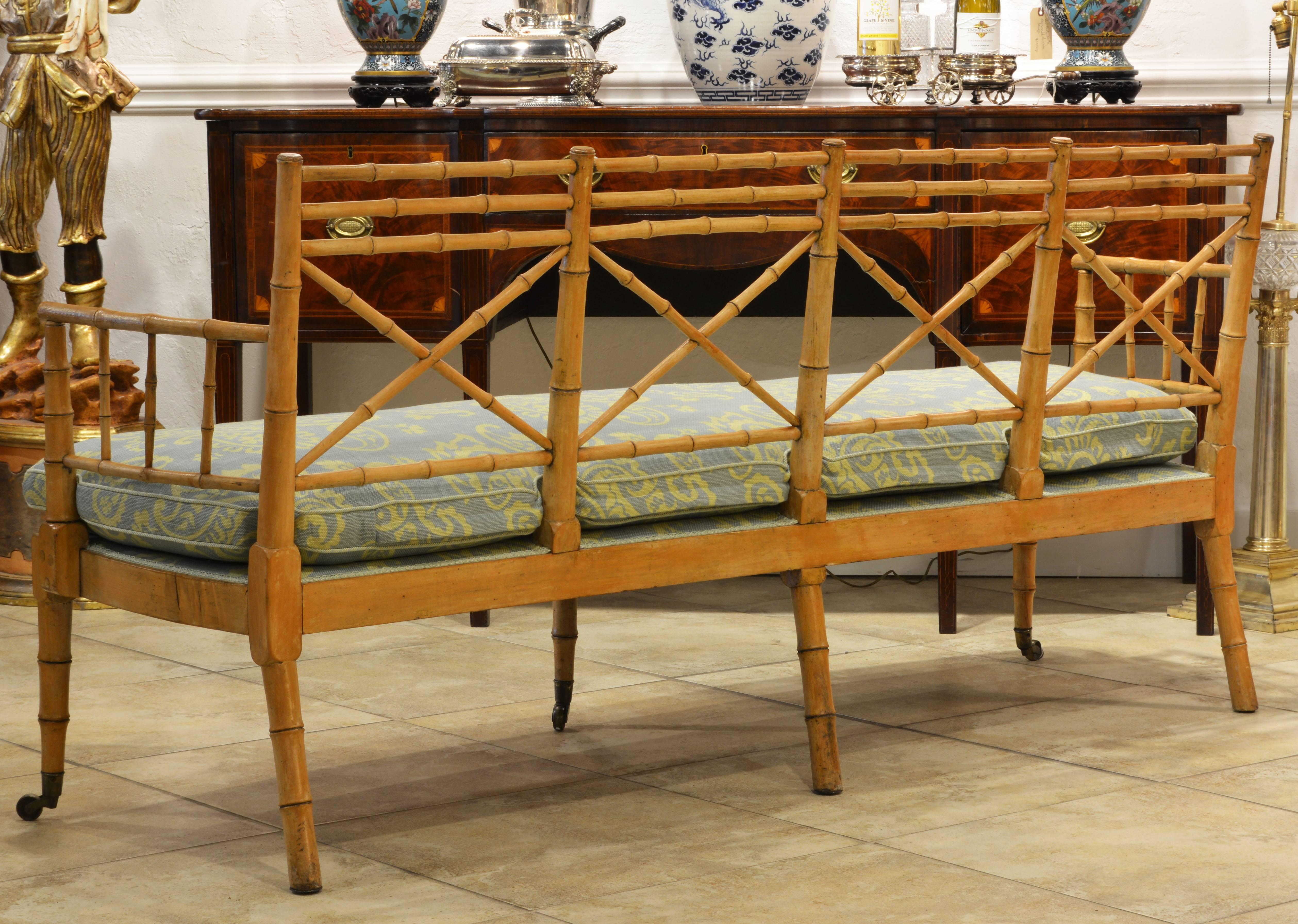 Fine English Regency Period Faux Bamboo Settee or Bench with Upholstered Seat In Good Condition In Ft. Lauderdale, FL