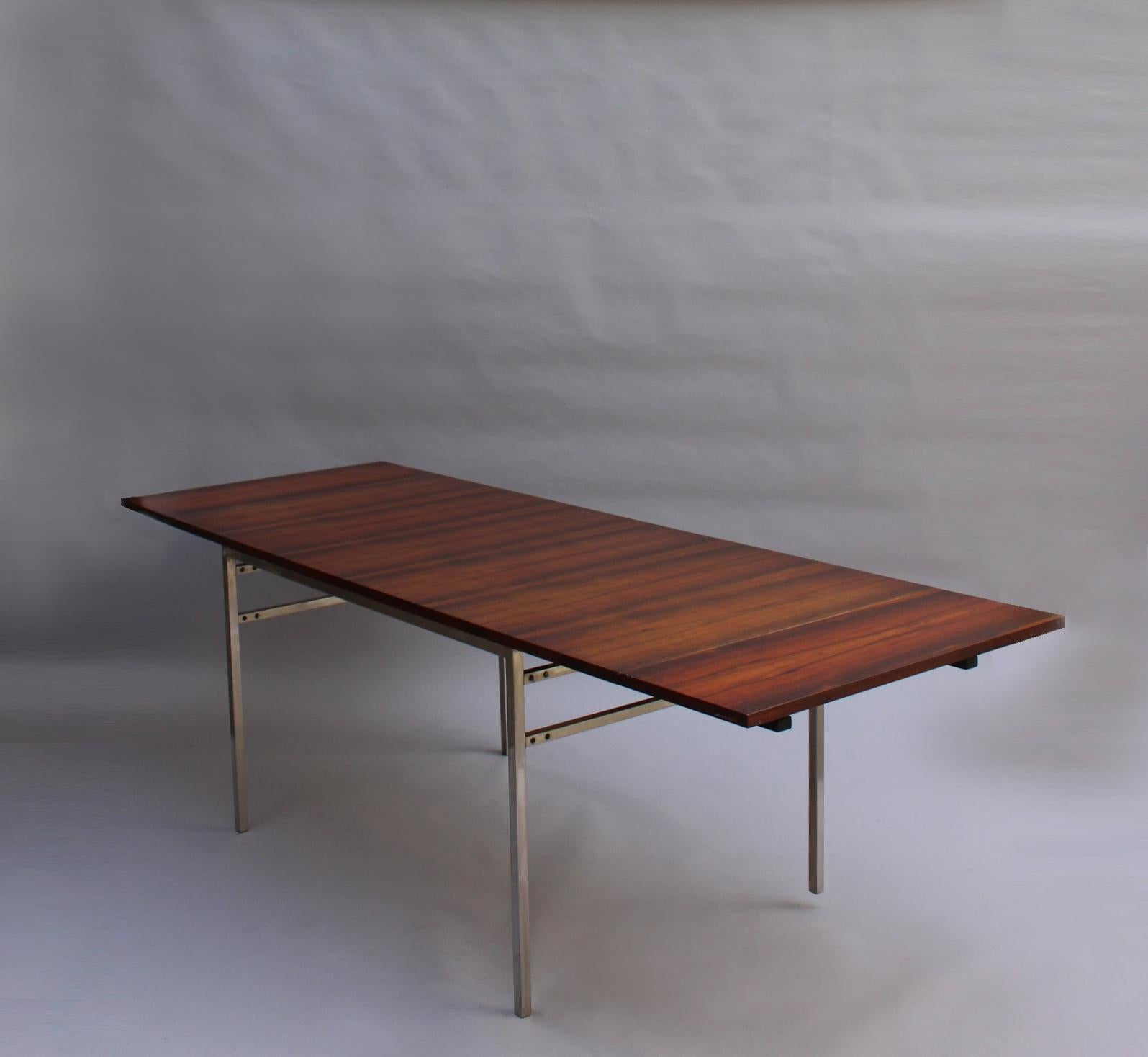 Table à rallonge extensible en chrome et bois de rose d'Alain Richard, France, années 1950 en vente 5