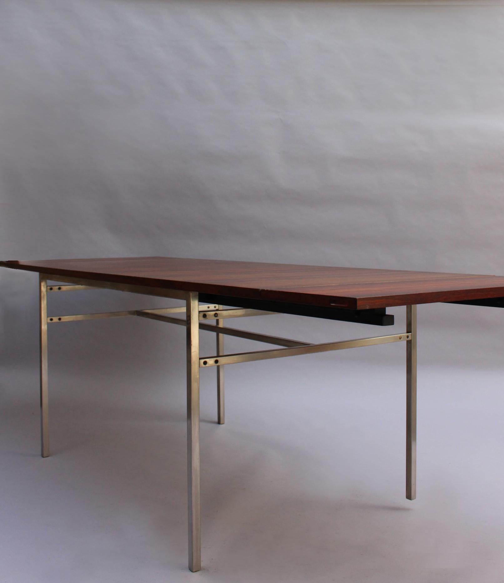 Table à rallonge extensible en chrome et bois de rose d'Alain Richard, France, années 1950 en vente 6