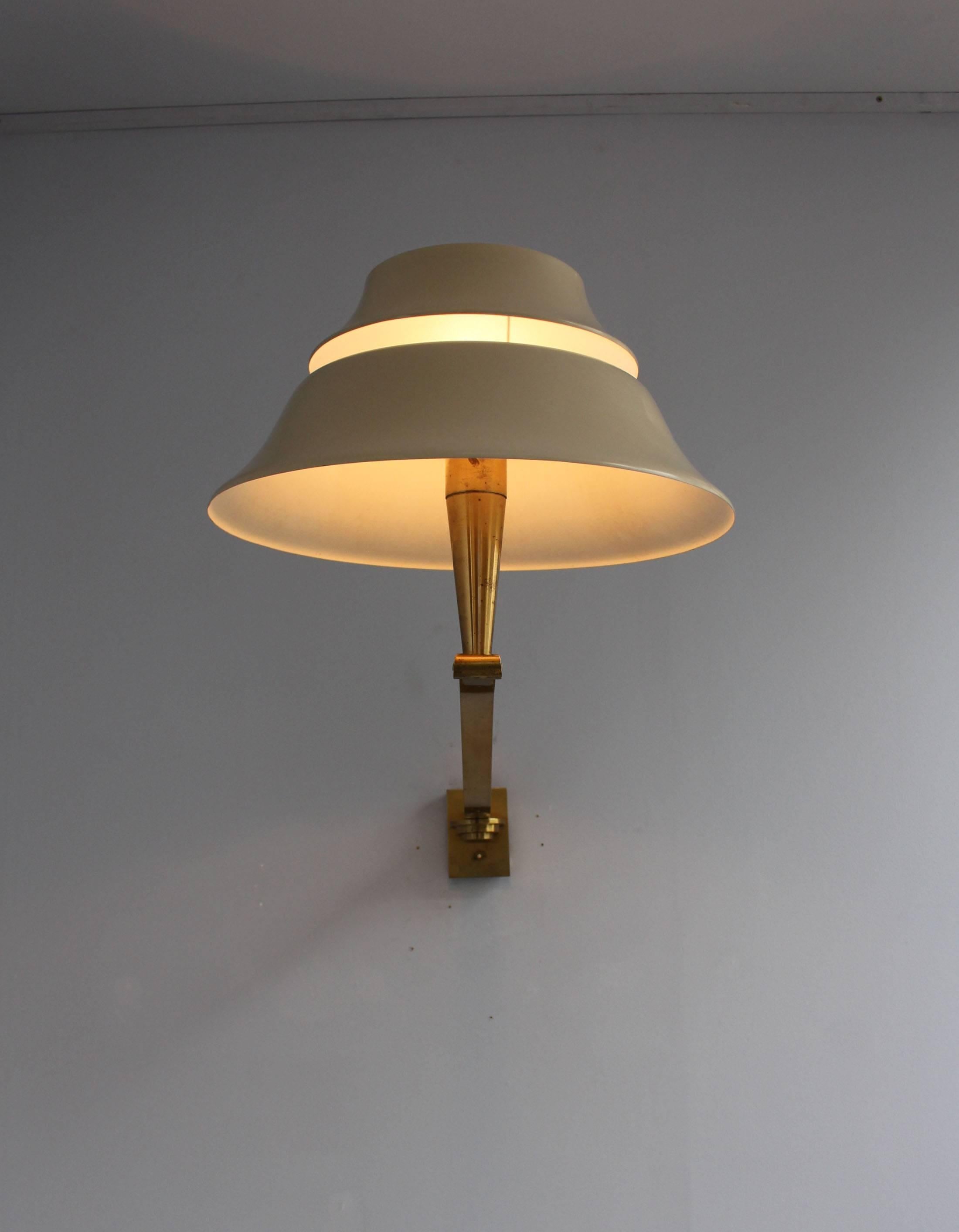 Enameled Fine French 1950s Pivoting Sconce by Jean Perzel For Sale