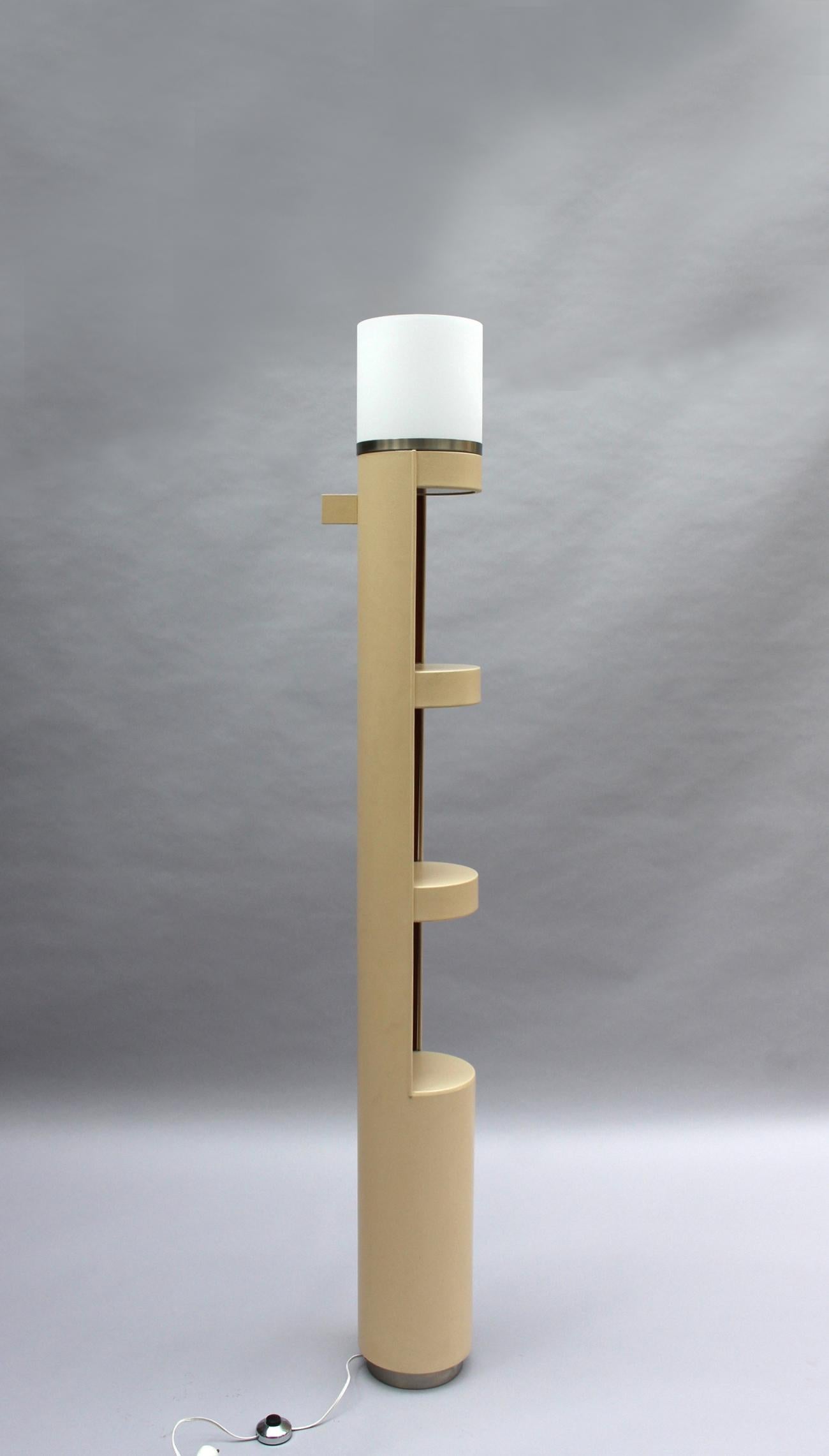 Fine French 1960's Illuminated Column by Jean Perzel In Good Condition For Sale In Long Island City, NY