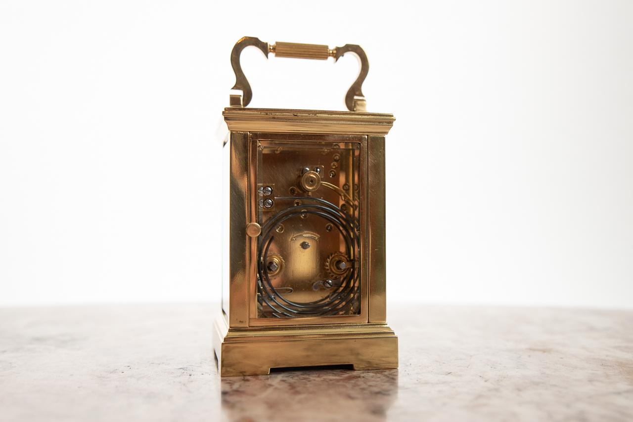 Late Victorian Fine French 19th Century 8 Day Striking Brass Cased Carriage Clock For Sale