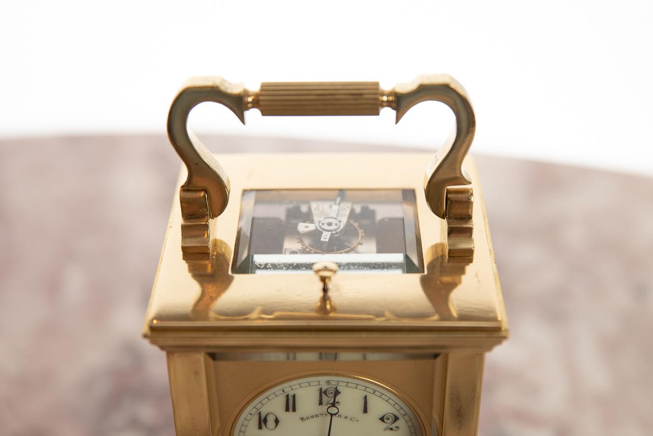 Fine French 19th Century 8 Day Striking Brass Cased Carriage Clock In Good Condition For Sale In Cheltenham, GB