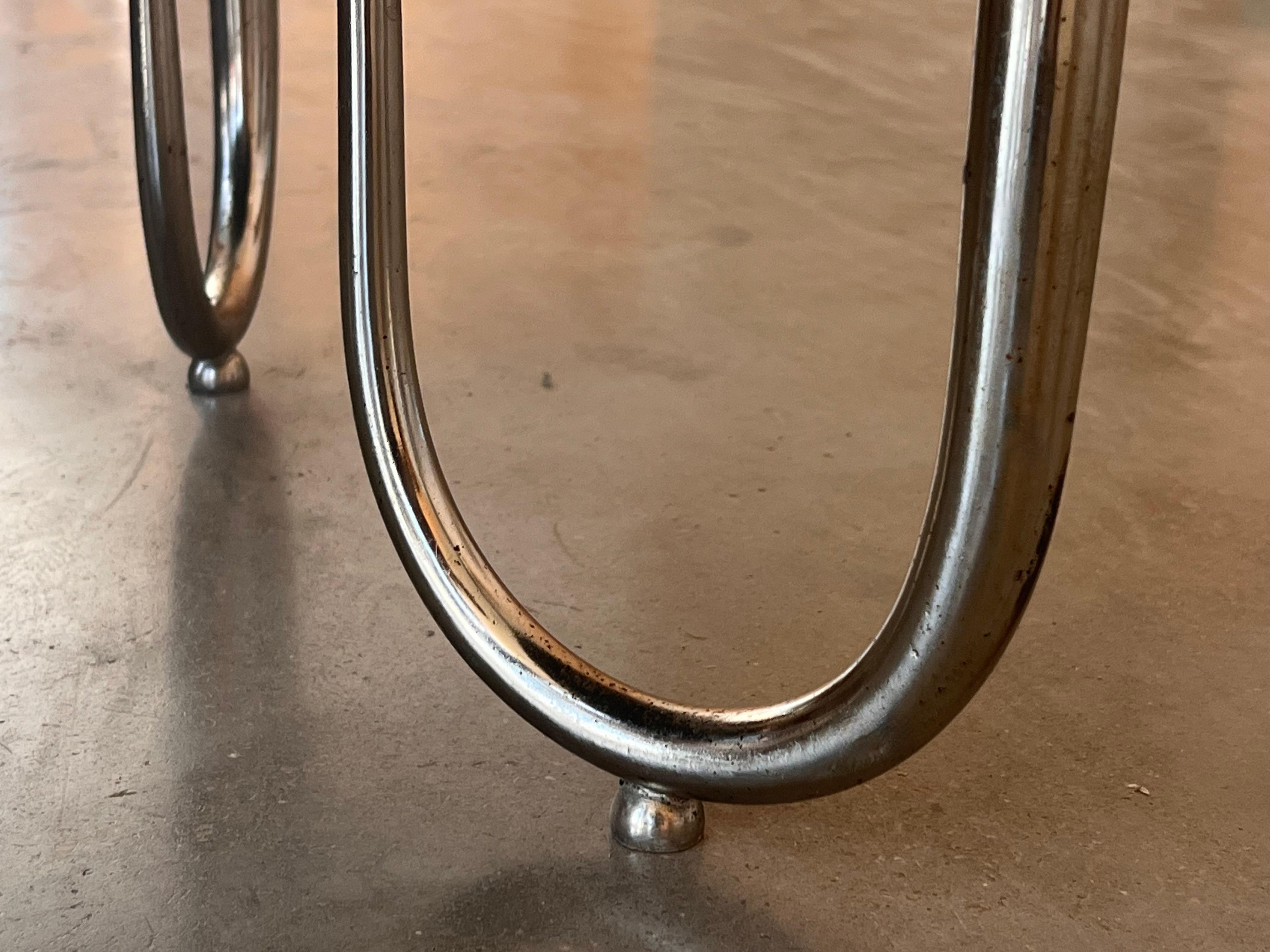 Table d'appoint à deux niveaux en acajou et chrome, de style Art Déco français, à Gueridon en vente 1