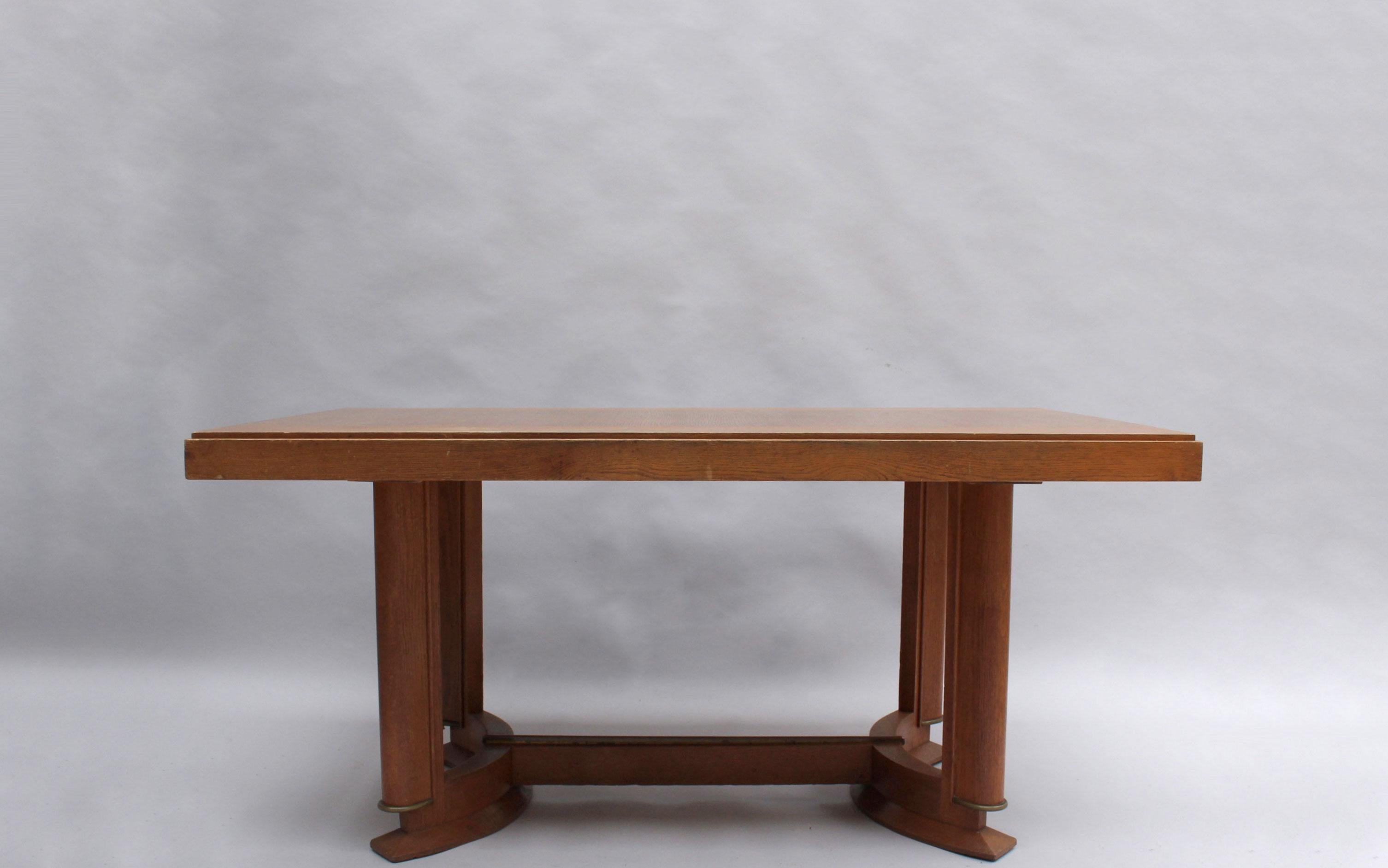 Fine French Art Deco Rectangular Oak Dining Table In Good Condition For Sale In Long Island City, NY