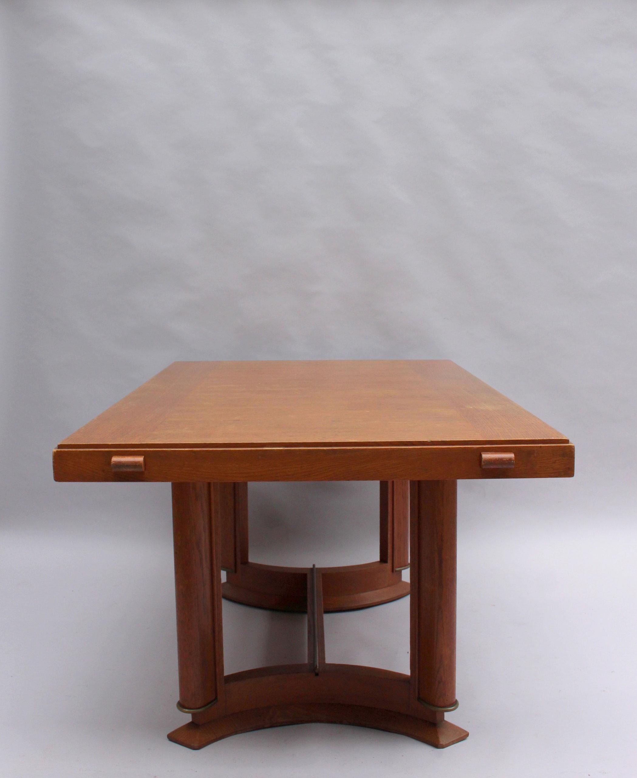 Fine French Art Deco Rectangular Oak Dining Table en vente 1