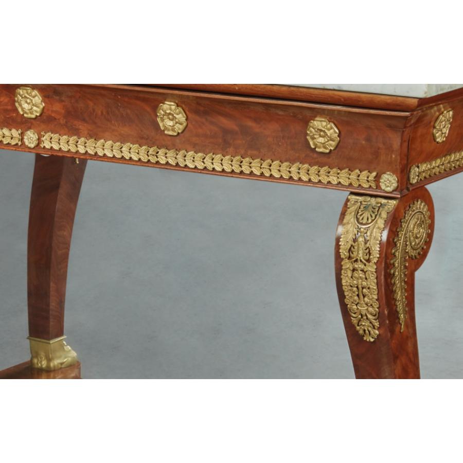 Fine Russian Empire Ormolu-Mounted Mahogany Console Table, Circa 1815 1