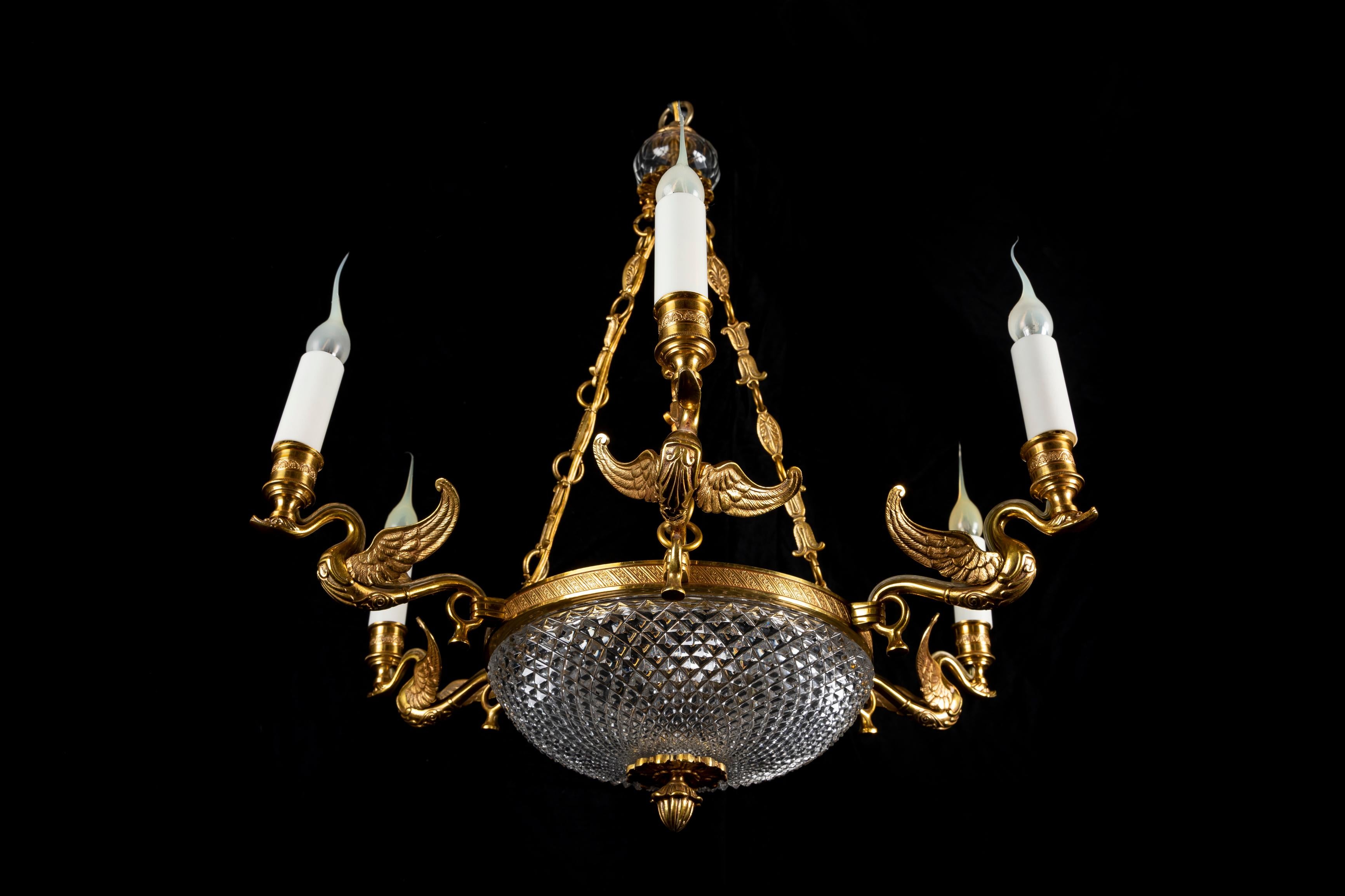 A Fine French Empire Style Gilt Bronze and Crystal Swan Chandelier In Good Condition For Sale In New York, NY