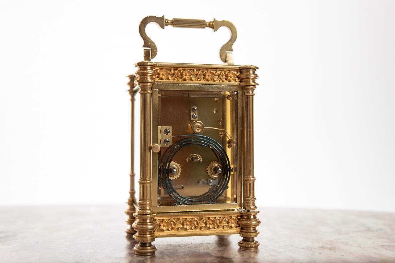 Late Victorian Fine French Late 19th Century 8 Day Striking Brass Cased Carriage Clock For Sale