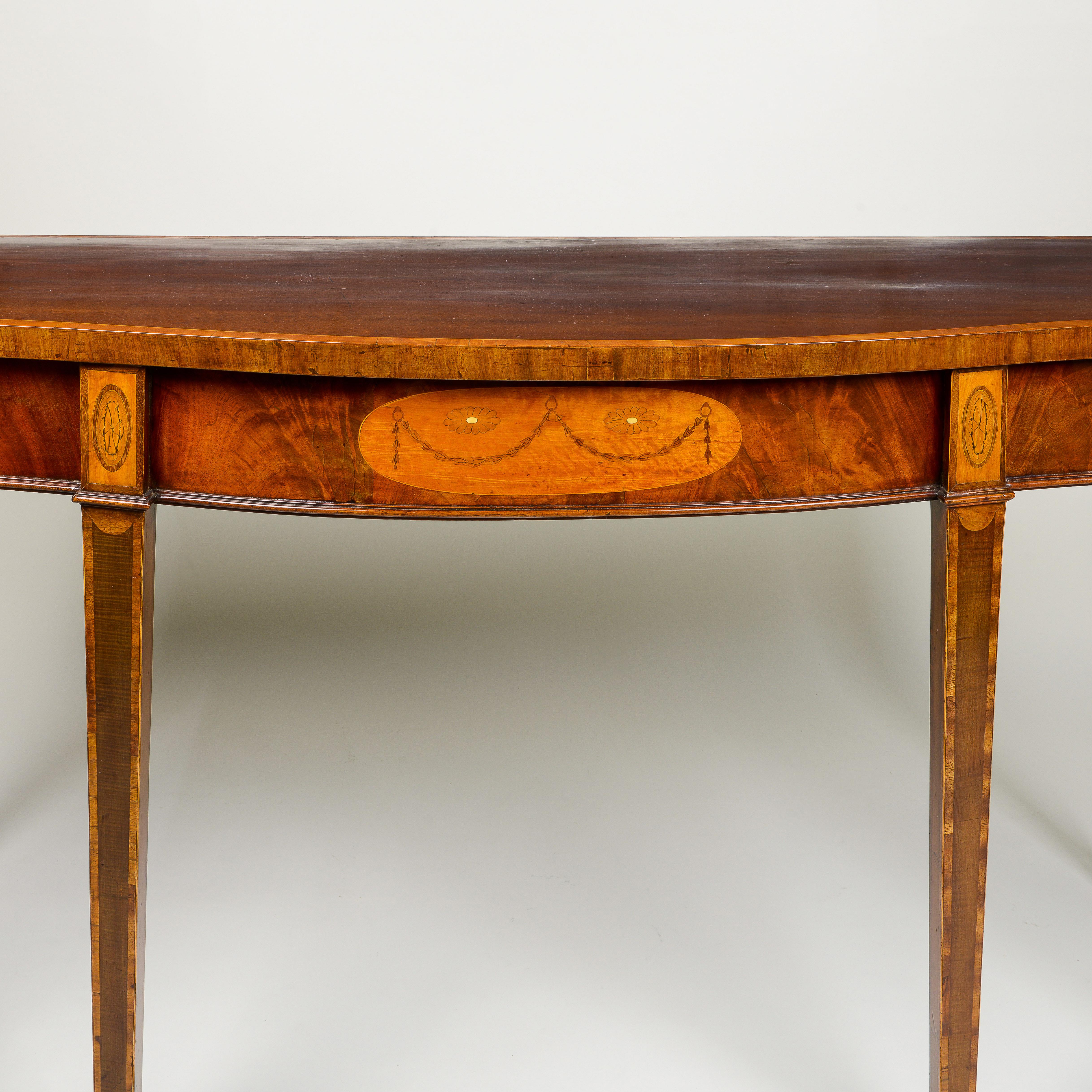 Inlay Fine George III Mahogany and Satinwood-Inlaid Serpentine Serving Table For Sale