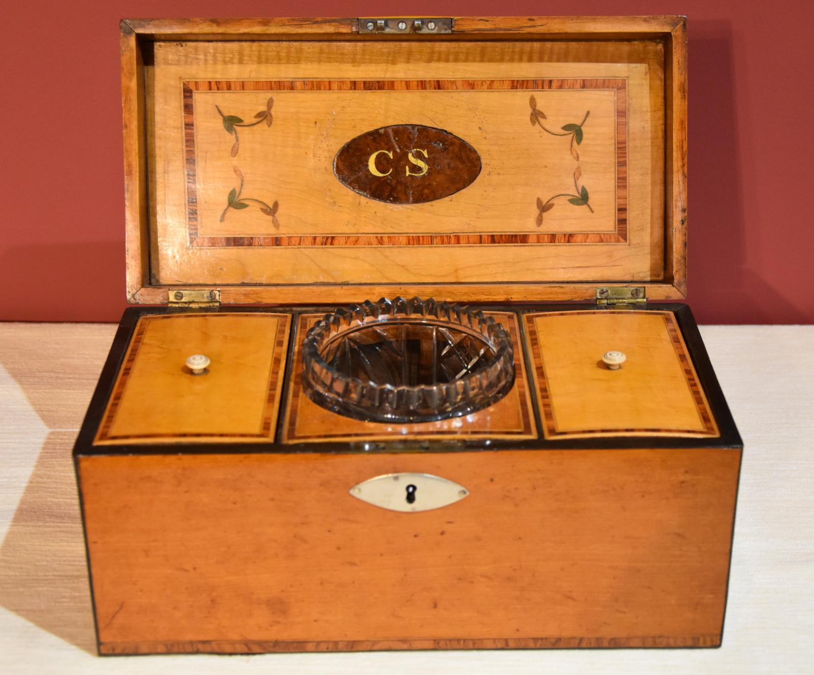 English Tea Caddy George III Satinwood Inlaid  For Sale