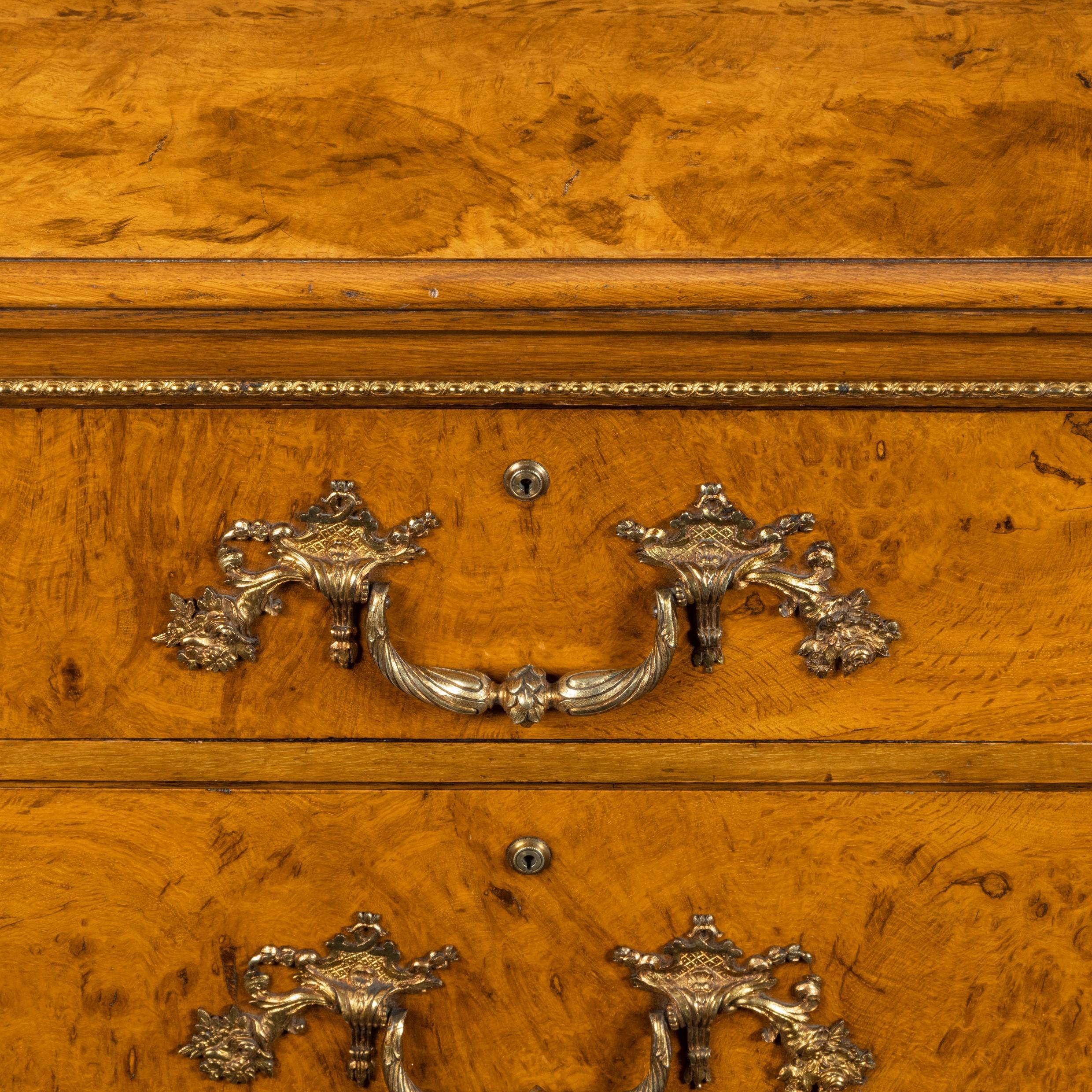 British Fine George IV Burr Oak Chest of Drawers in the Manner of Morel and Seddon For Sale