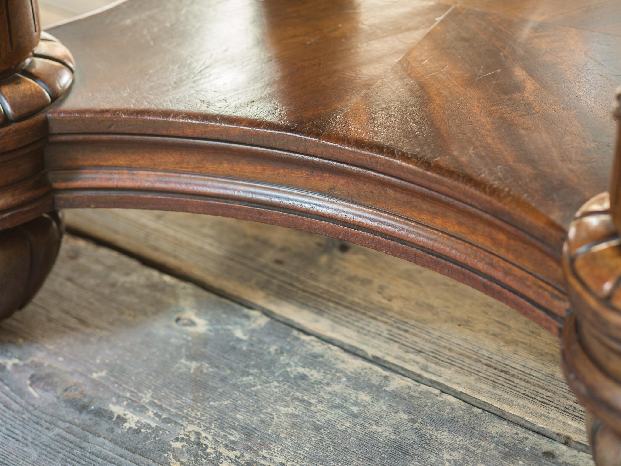 English A Fine George IV Mahogany Extending Table For Sale