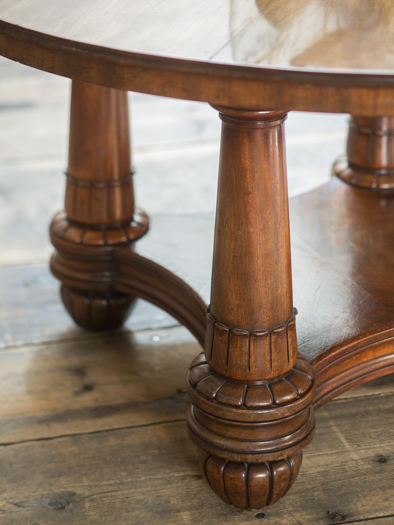 A Fine George IV Mahogany Extending Table In Good Condition For Sale In London, GB