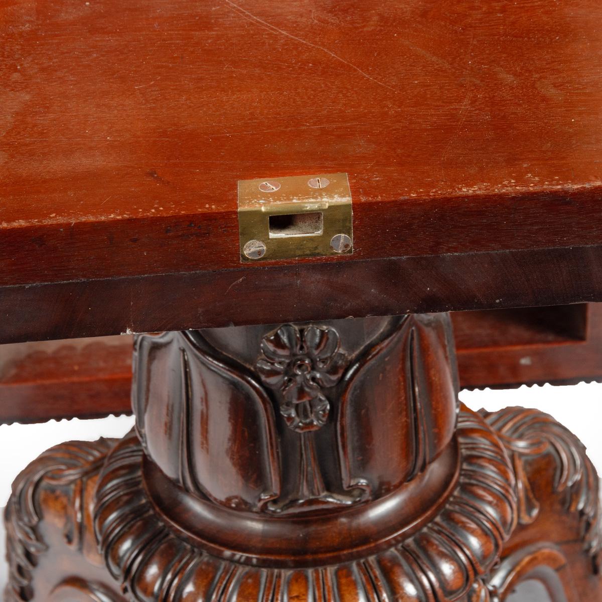 A Fine George IV Period Breakfast Table, Stamped by Maker Gillows of Lancaster For Sale 7