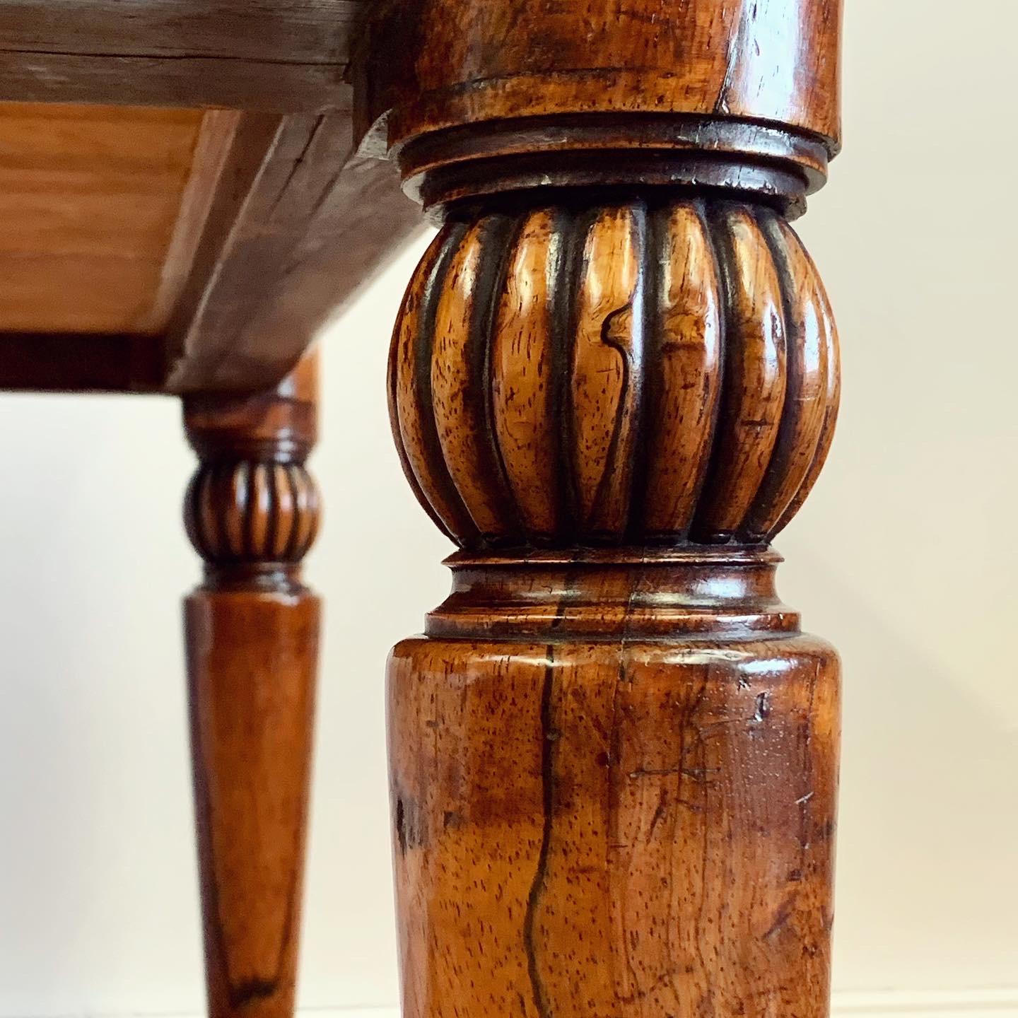 Fine George IV Coromandel Freestanding Desk In Good Condition For Sale In London, GB