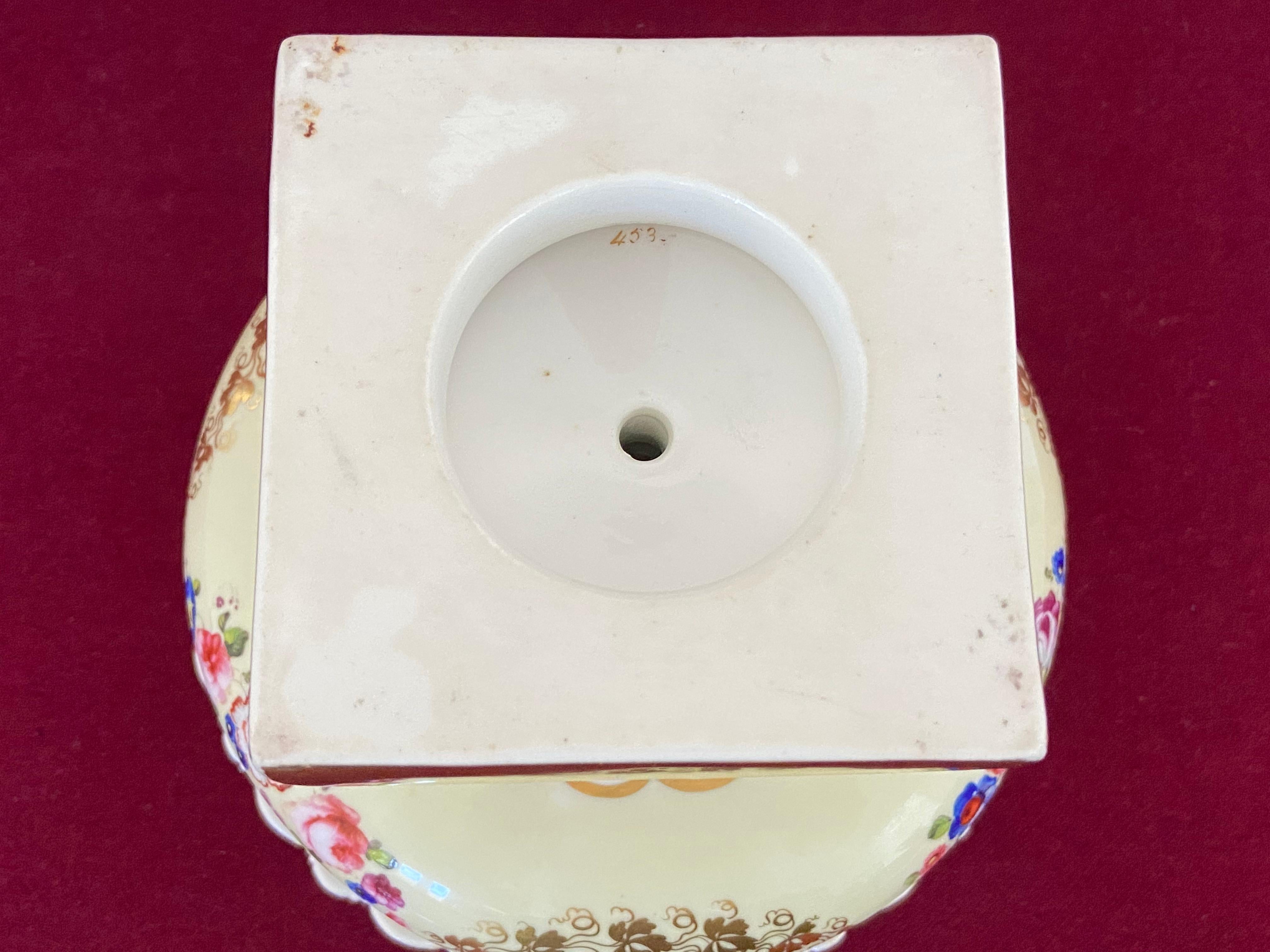 Porcelain A fine H & R Daniel porcelain comport c.1830