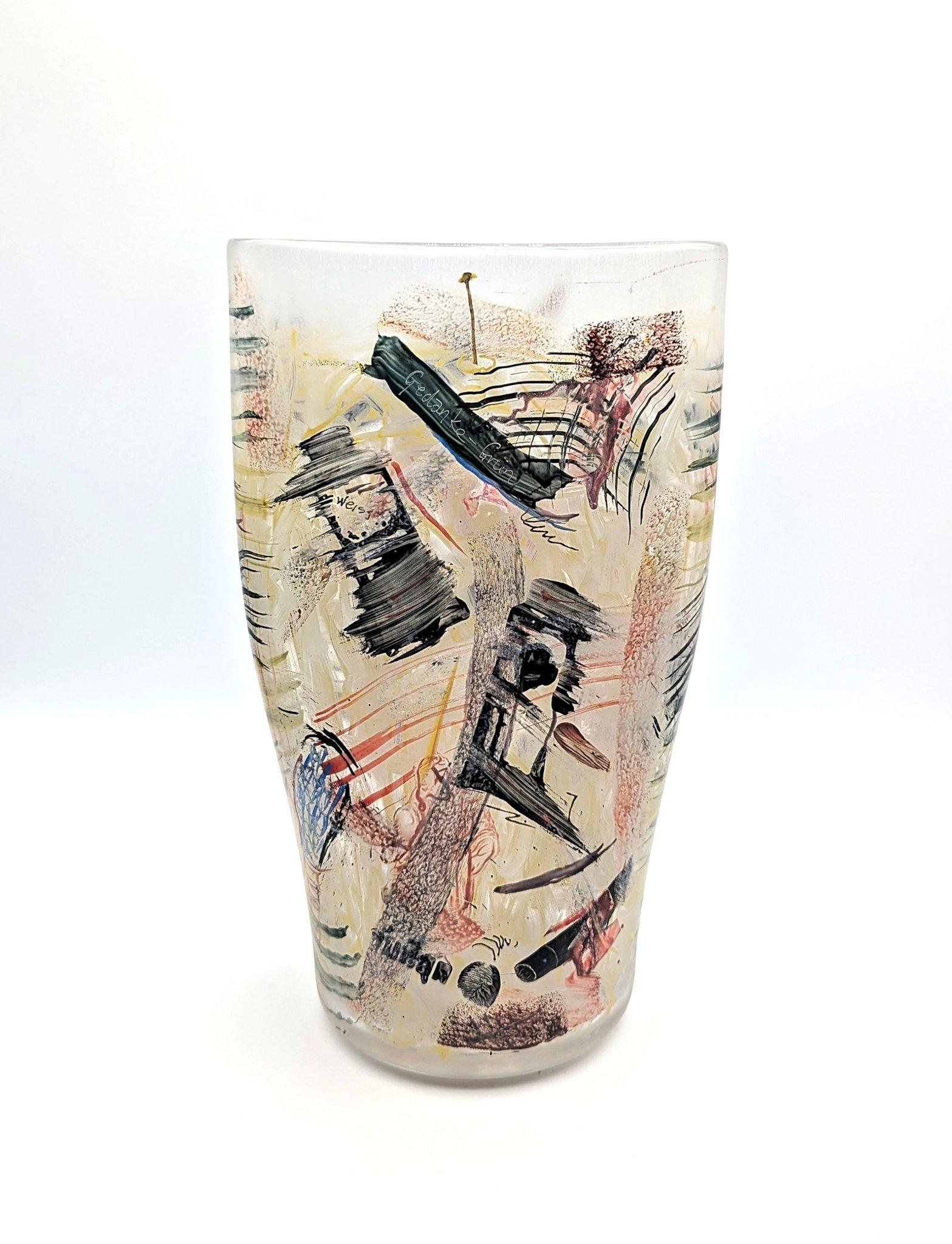 Altro Un pregiato vaso in vetro da studio dipinto a mano da Richard Meitner, realizzato nel 1983. in vendita