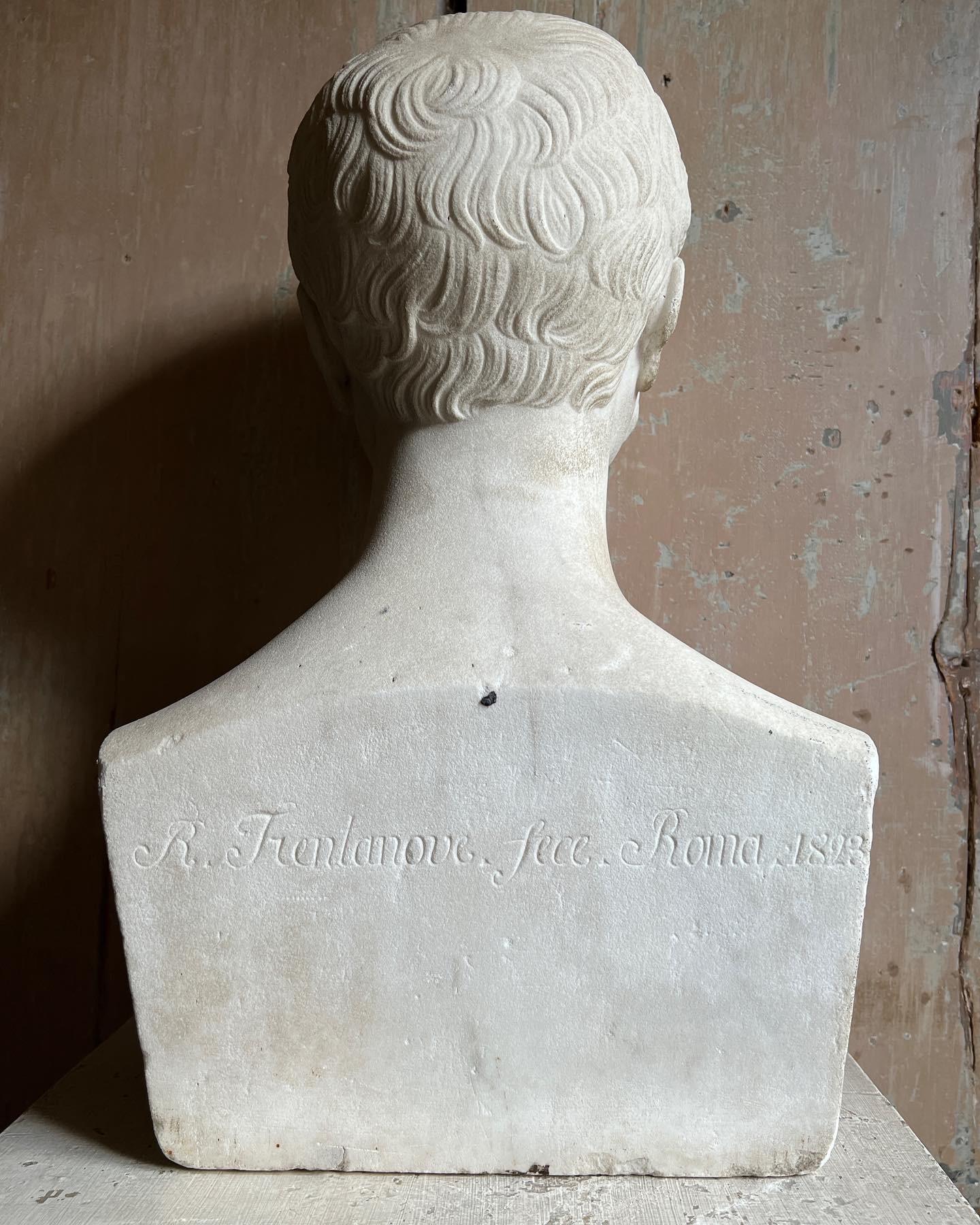 Fine Italian Marble Portrait Bust of a Gentleman, Signed & Dated c.1823 In Good Condition In London, GB