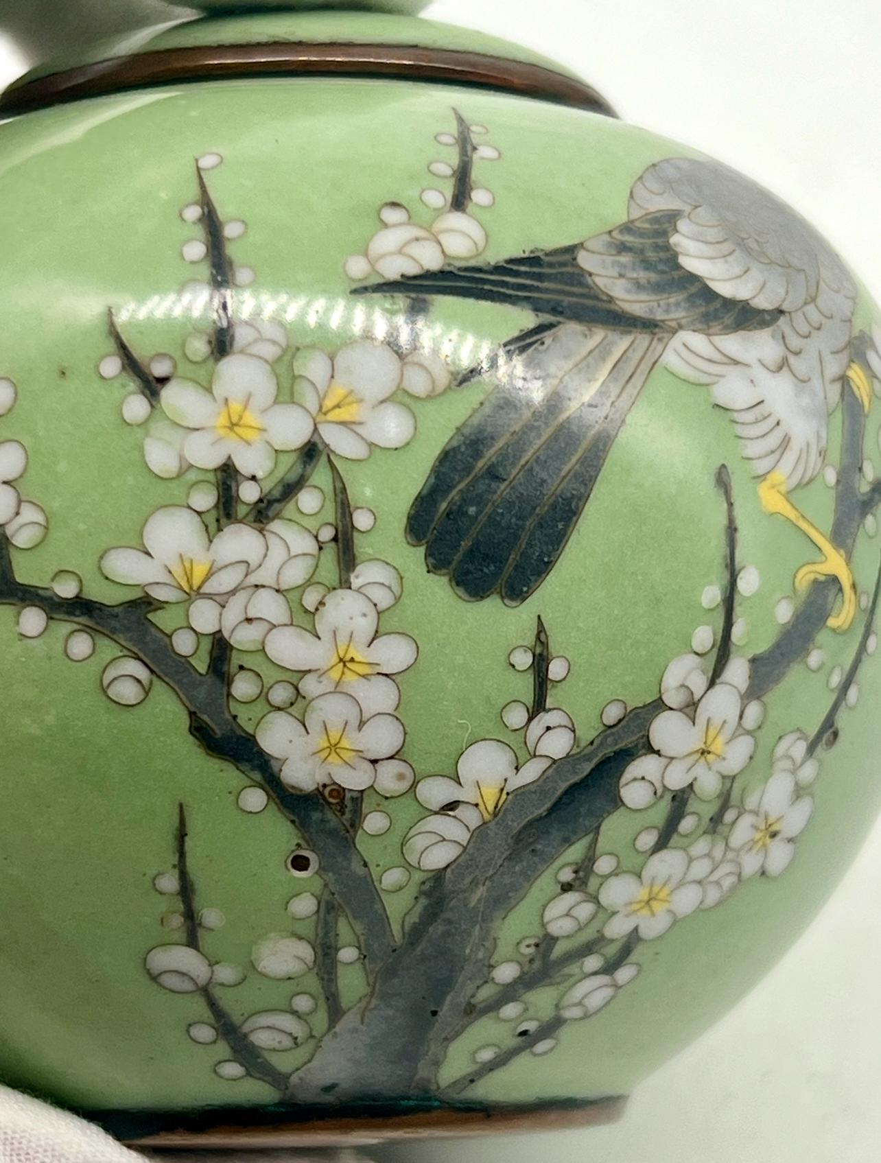 A Fine Japanese Cloisonne Enamel Koro. Meiji period For Sale 7