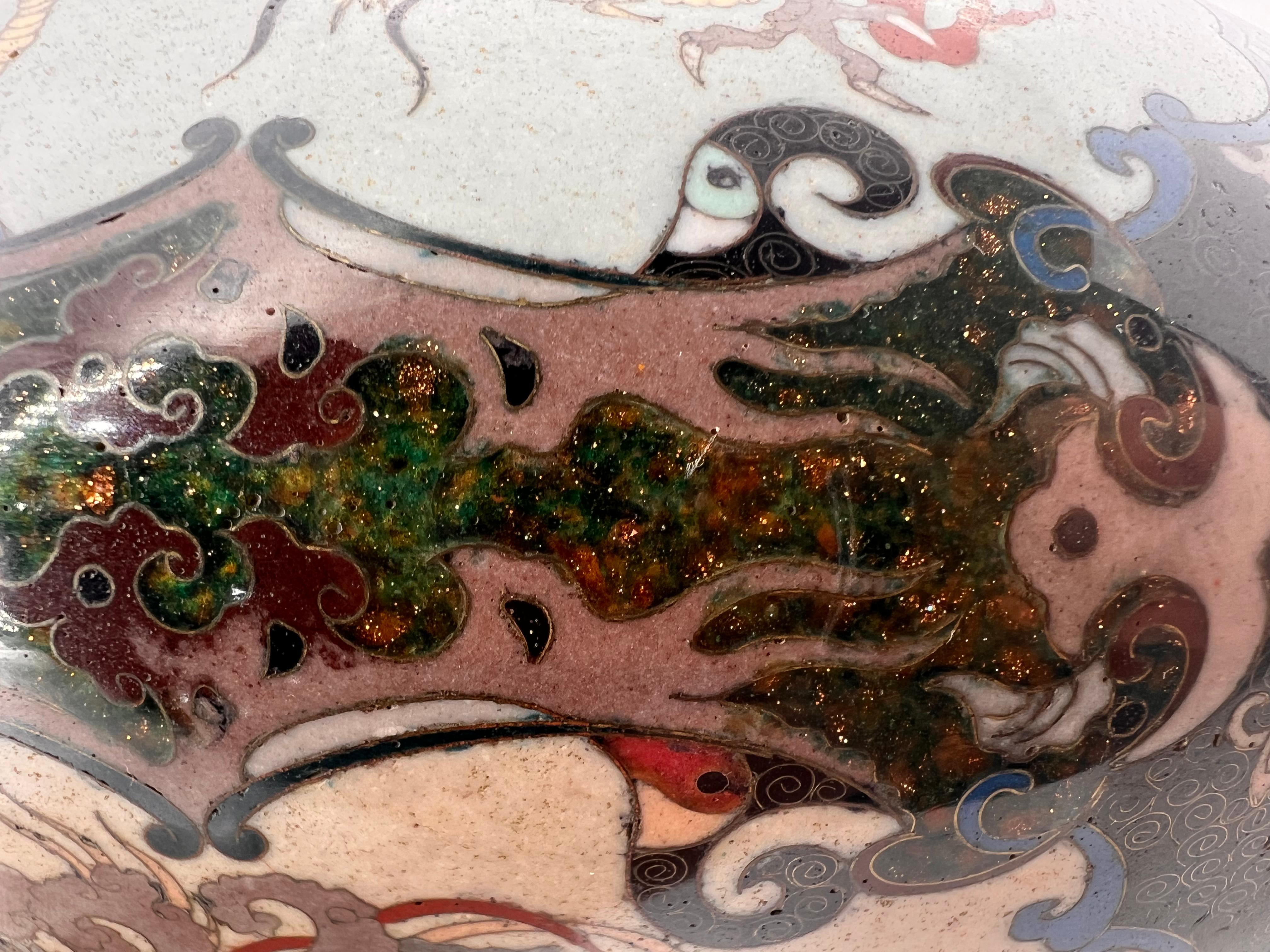 A Fine Japanese Cloisonne Enamel Vase and Cover. Meiji Period  For Sale 9