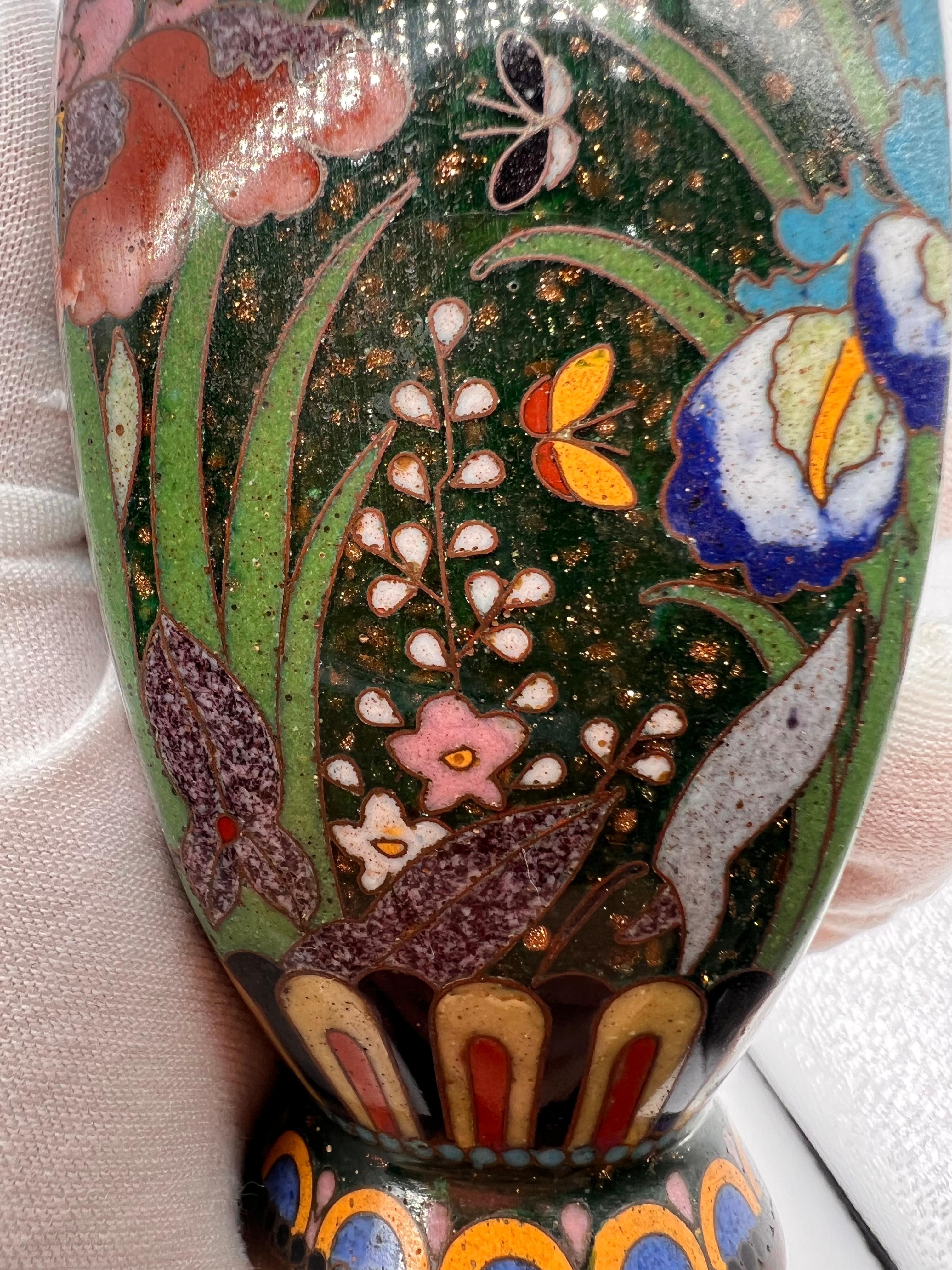 Fine Japanese Kyoto Shippo Cloisonne Enamel Vase, 19th C  For Sale 7