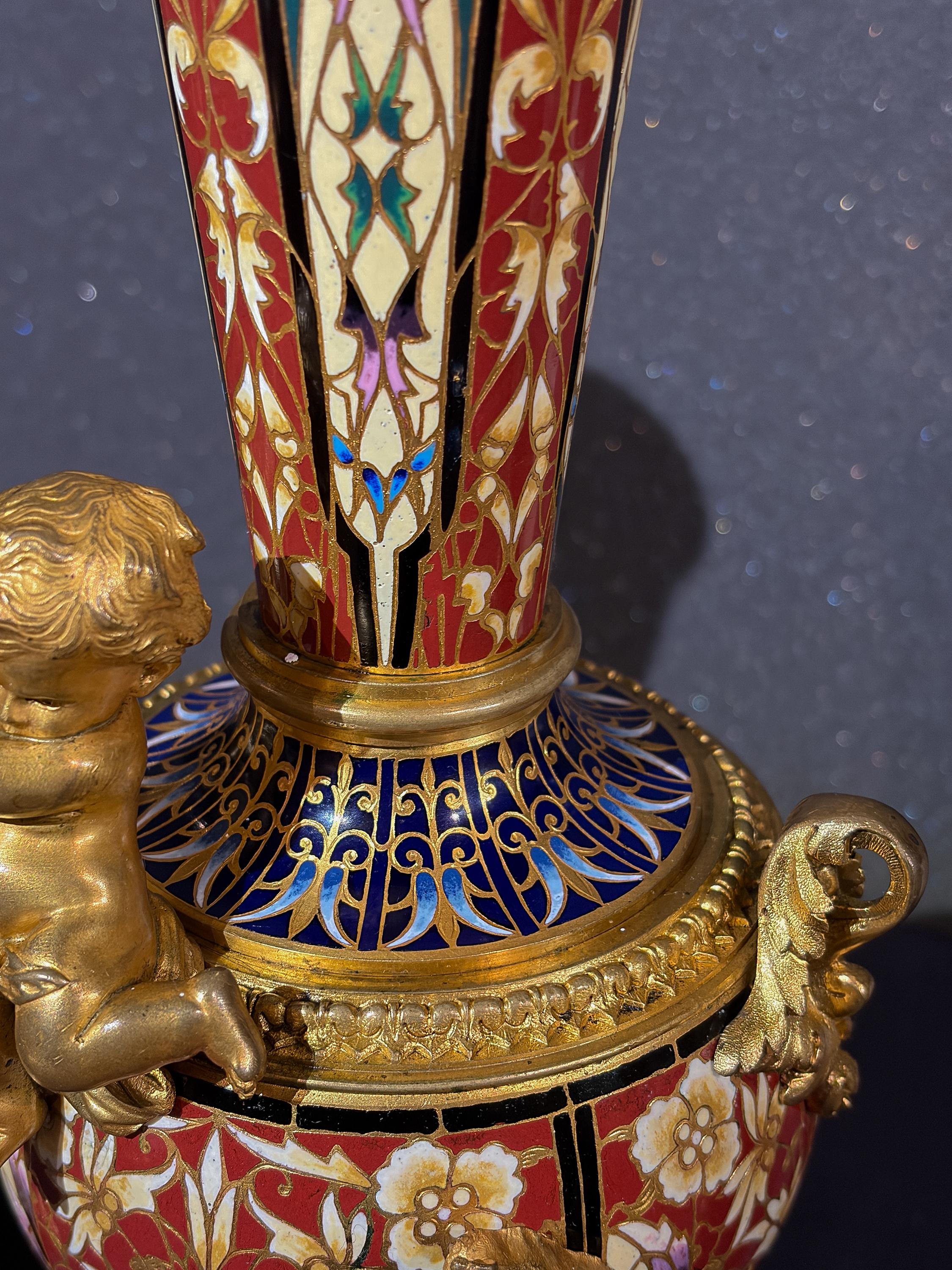 A Fine Japy Frères Gilt Bronze and Red Enamel Champlevé Garniture Clock Set in vendita 4