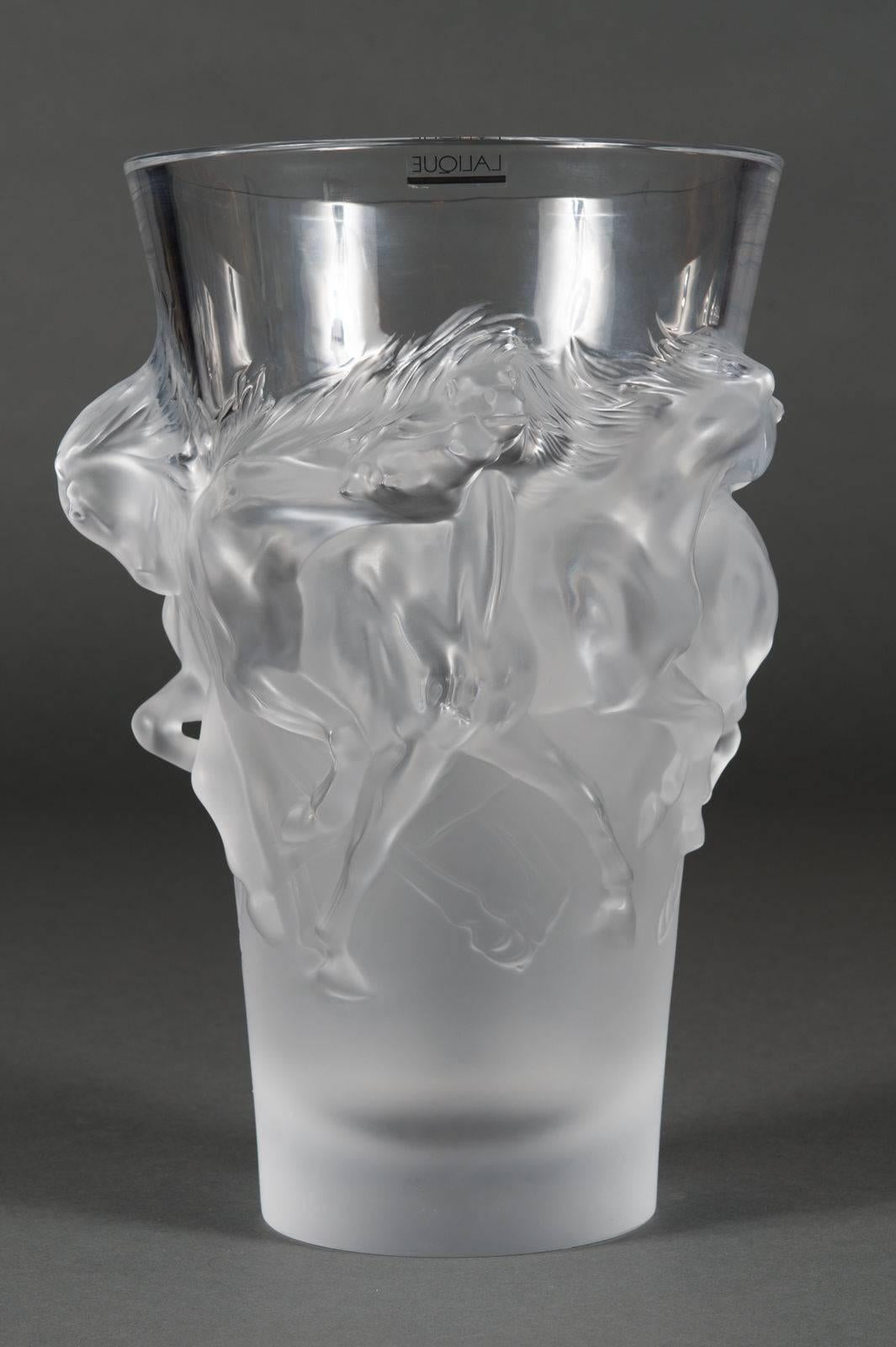 Fine Lalique France Limited Edition Equus Crystal Vase 1