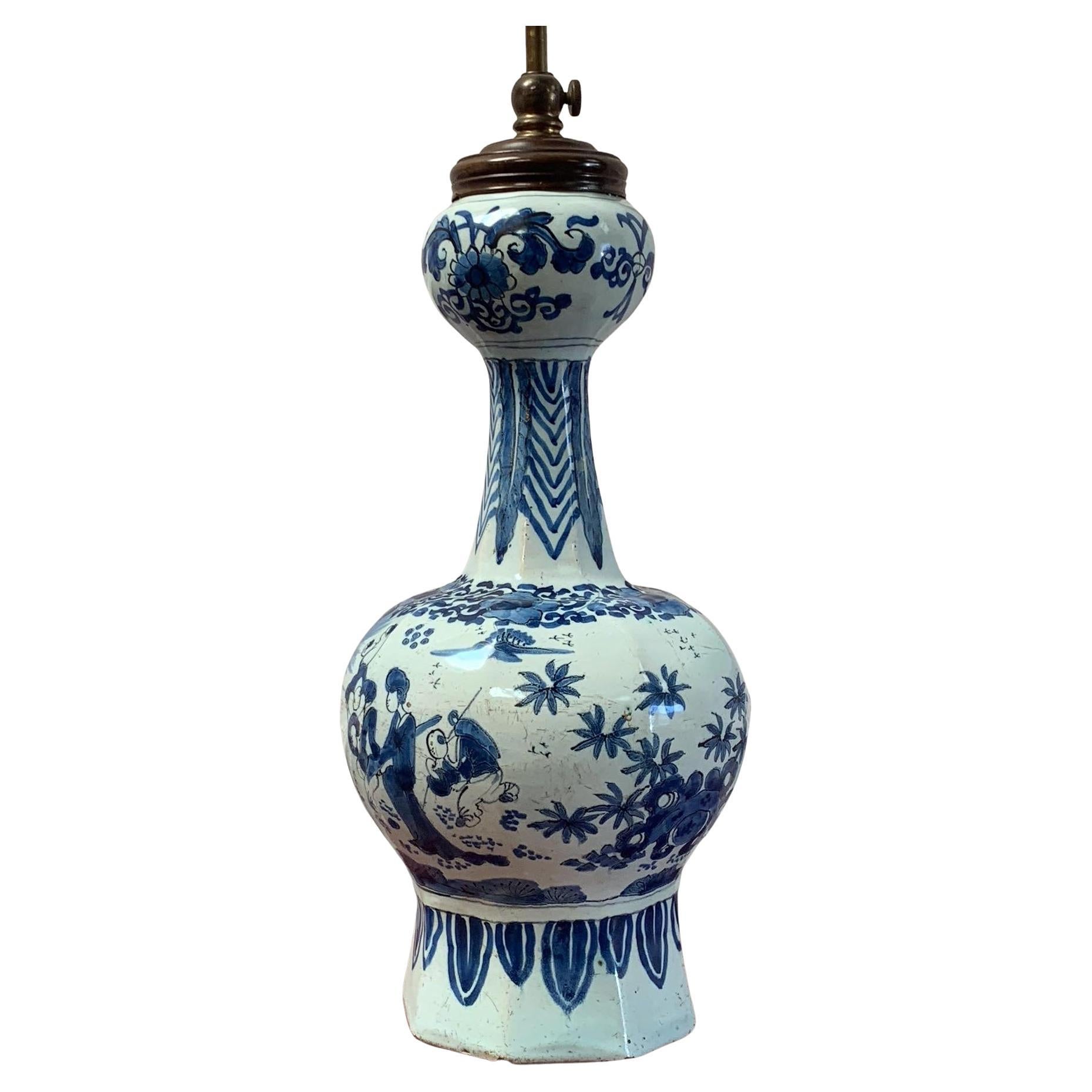 Fine Late 17th Century Delft Garlic Vase Lamp For Sale