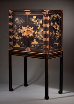 Japanischer Lack-Schrank aus dem späten 17. Jahrhundert
