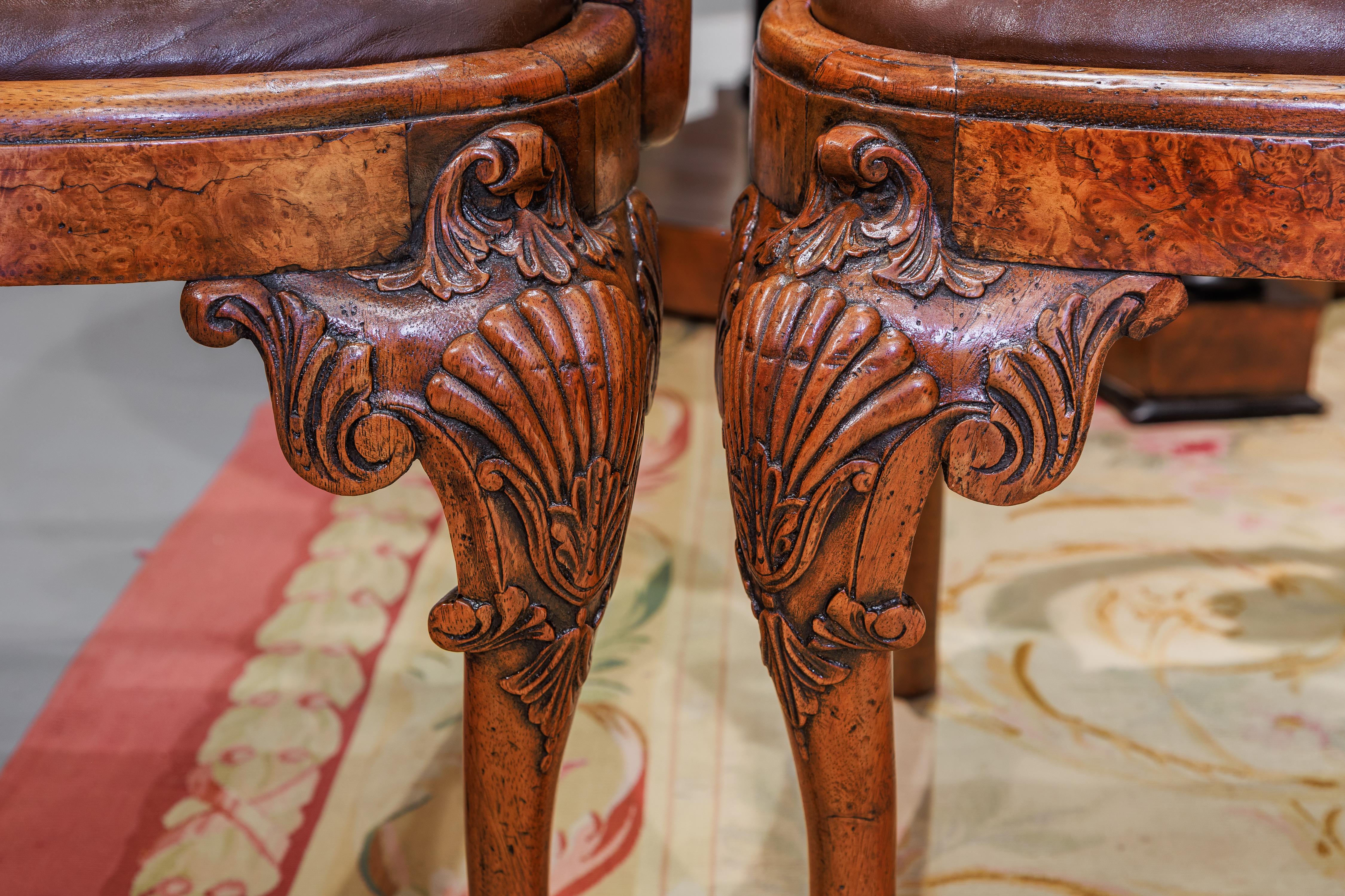 English A fine late 19th c Queen Anne style burled Walnut dining table and 8 chairs