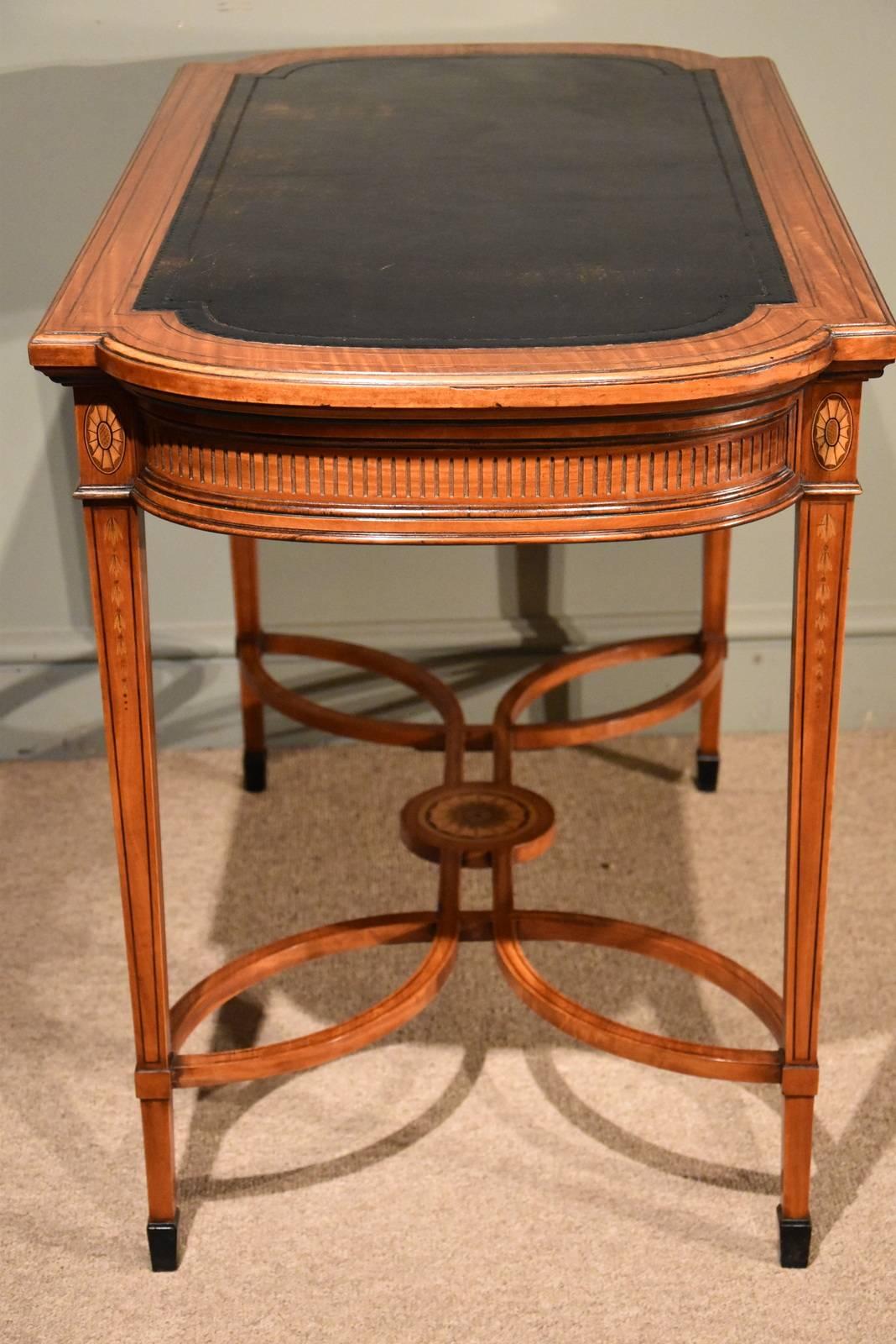 Fine Late 19th Century Satinwood Inlaid Writing Table 2