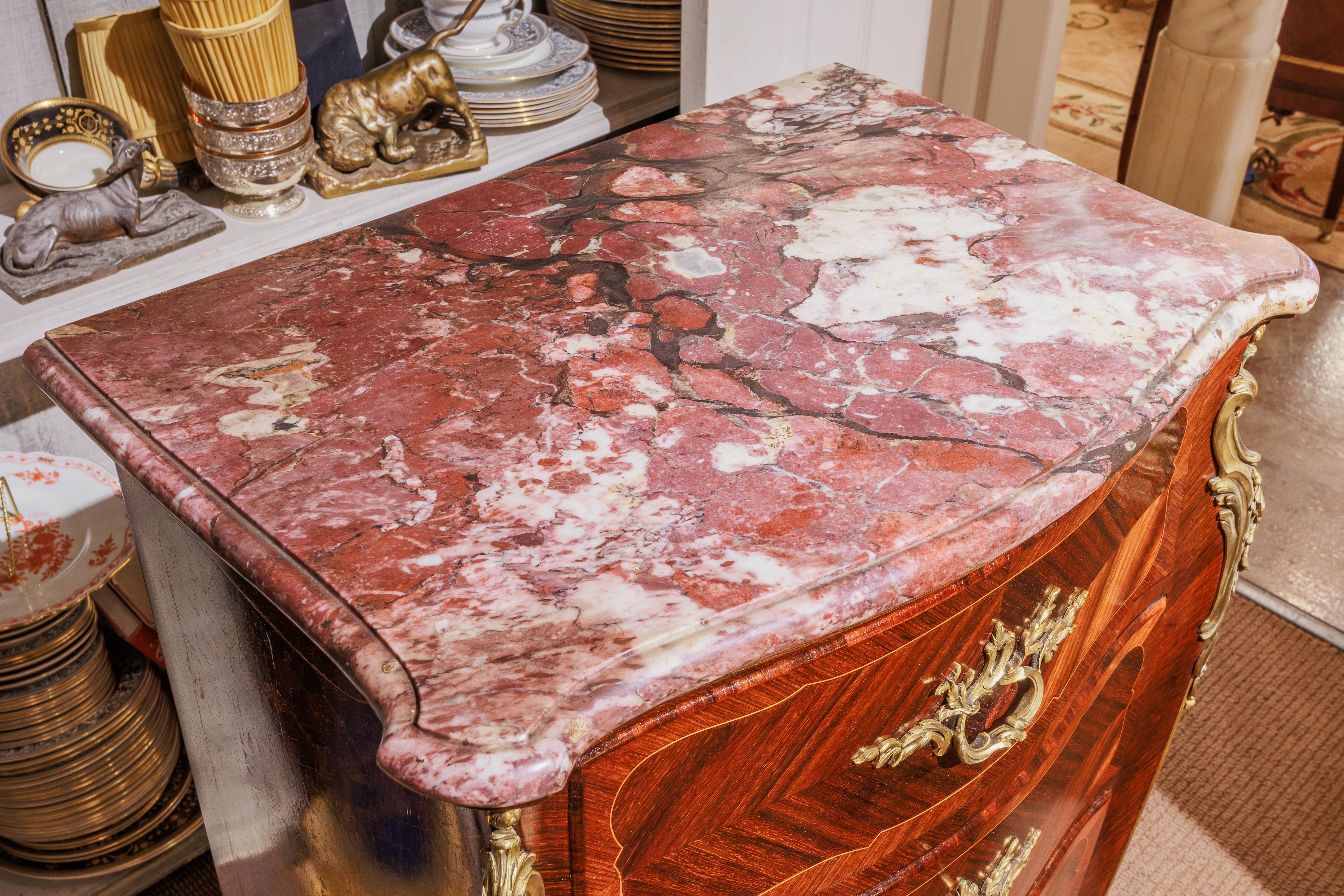 Un raffinato piccolo Chiffonier della fine del XIX secolo di Francois Link in vendita 1
