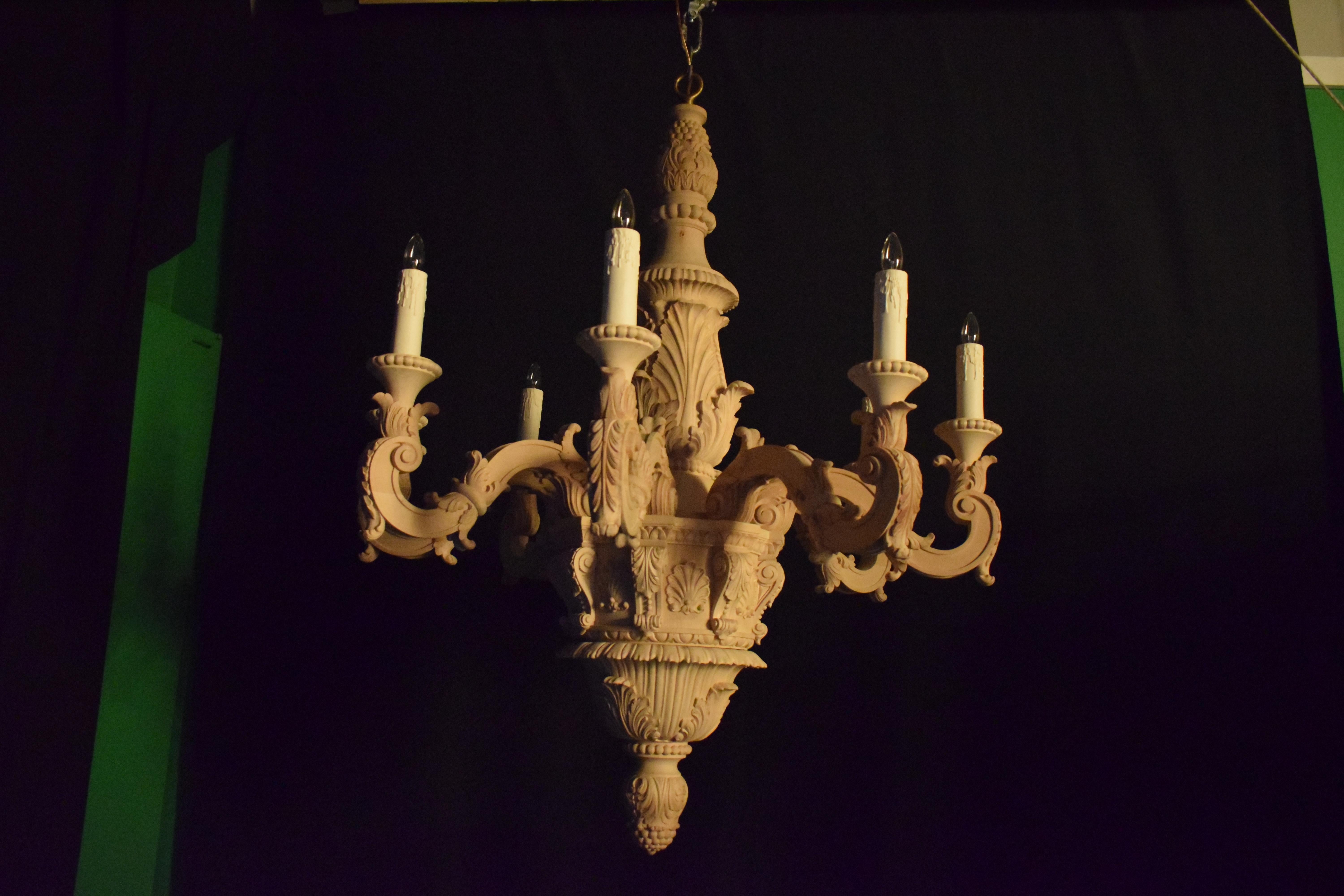 Fine Louis XIV Style Wooden Chandelier For Sale 7