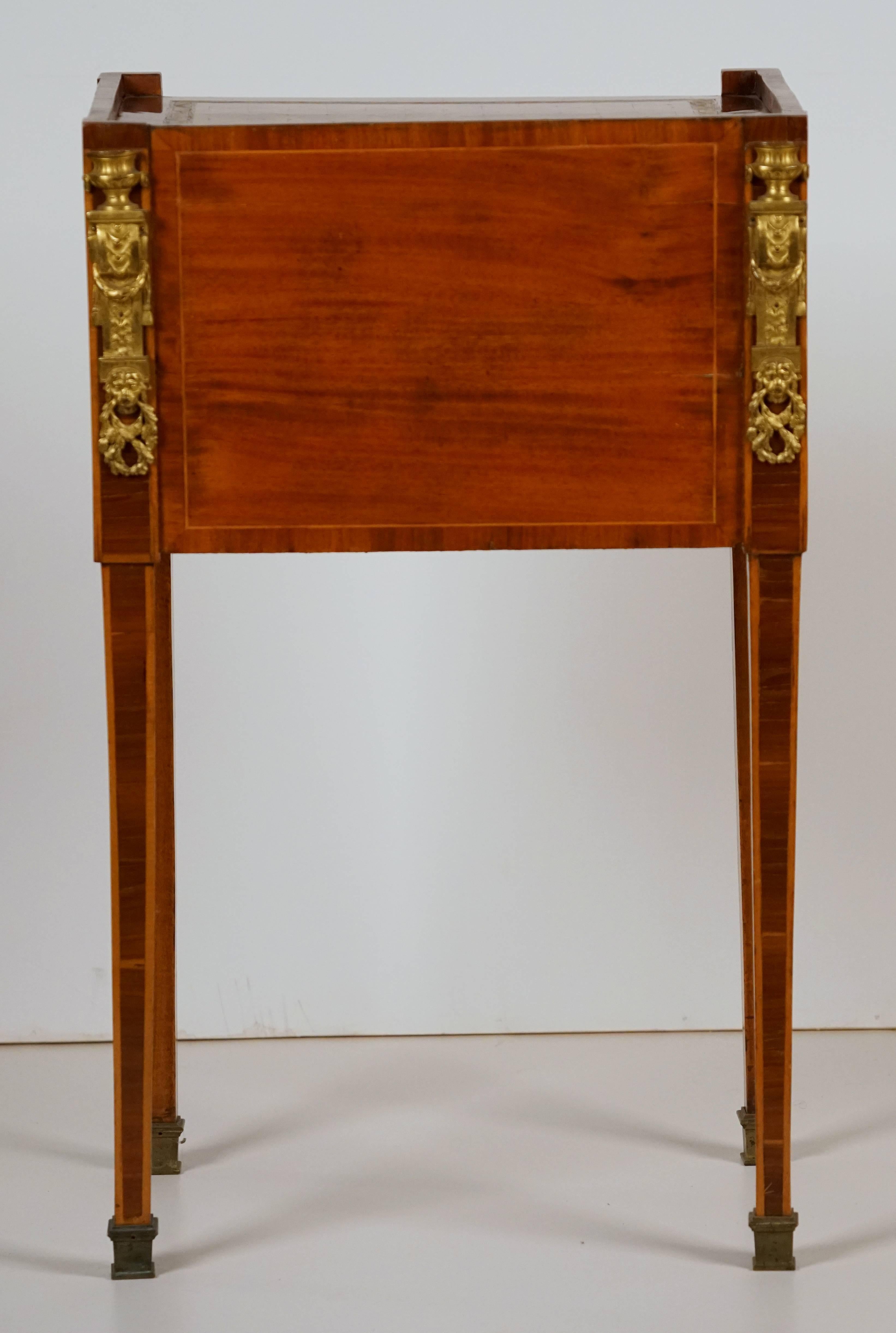 A Fine Louis XVI Ormolu Mounted Table en Chiffoniere In Excellent Condition In Sheffield, MA
