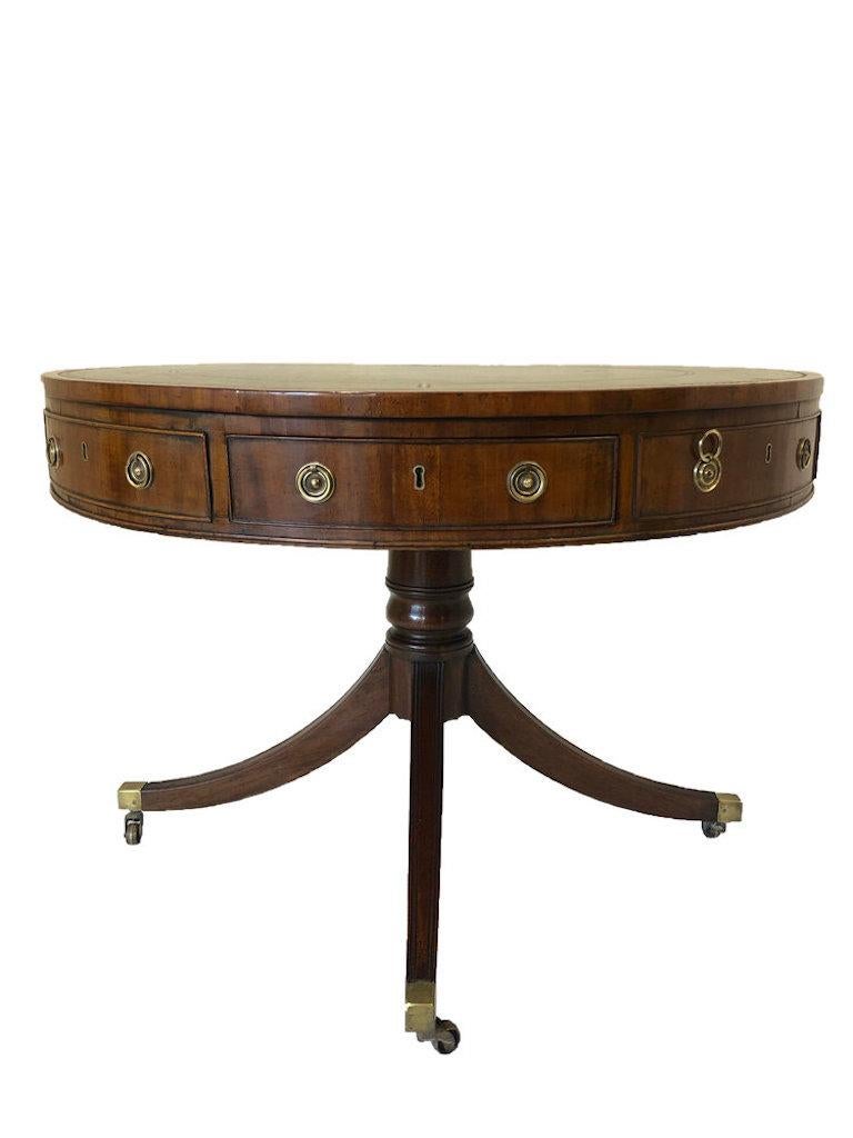 Fine Mahogany Leather Topped Georgian Library Table In Good Condition For Sale In Lincoln, GB