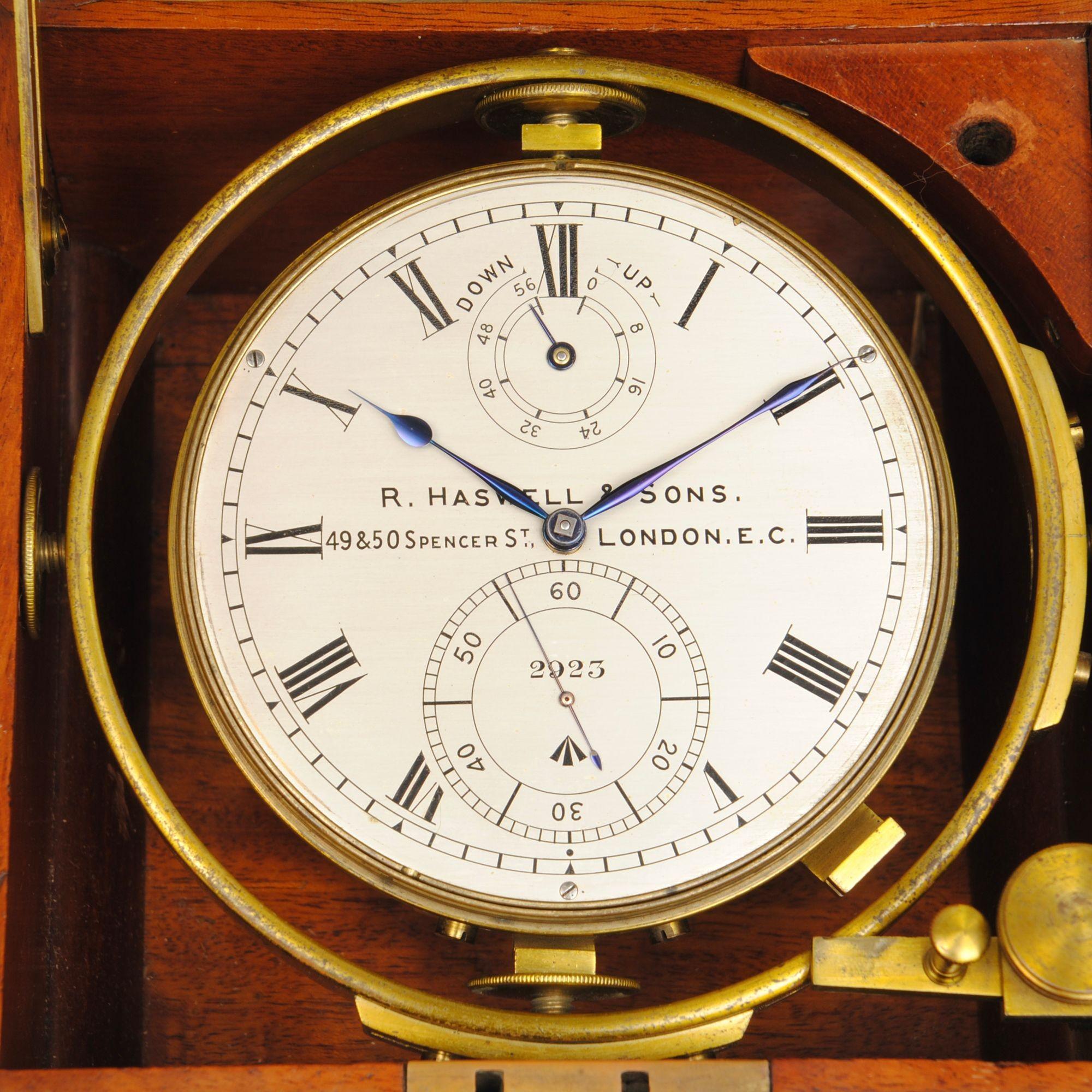 Inglese A Fine Marine Chronometer by Haswell And Sons NO. 2923 With Interesting History in vendita