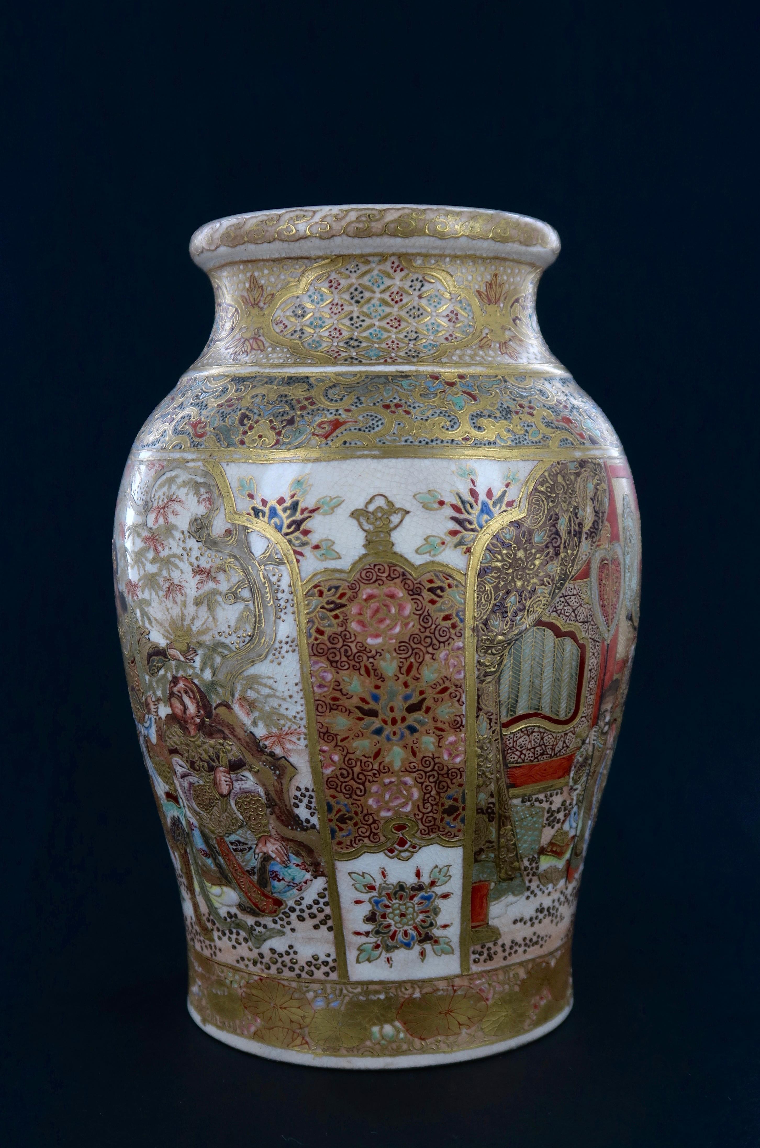 Hand-Painted A Fine Meiji Period Satsuma Vase, Japan, 19th Century For Sale