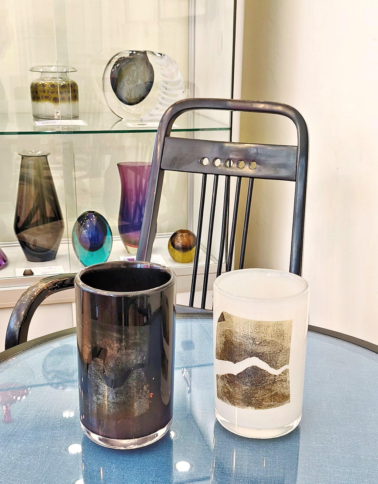 A fine Mieke Groot studio glass vase from 1983 For Sale 2