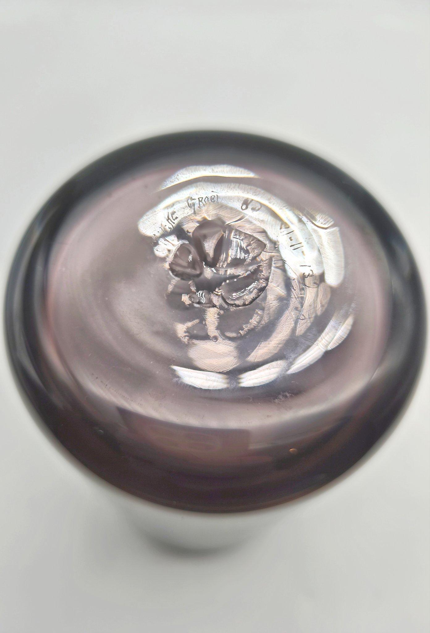 Glass A fine Mieke Groot studio glass vase from 1983 For Sale
