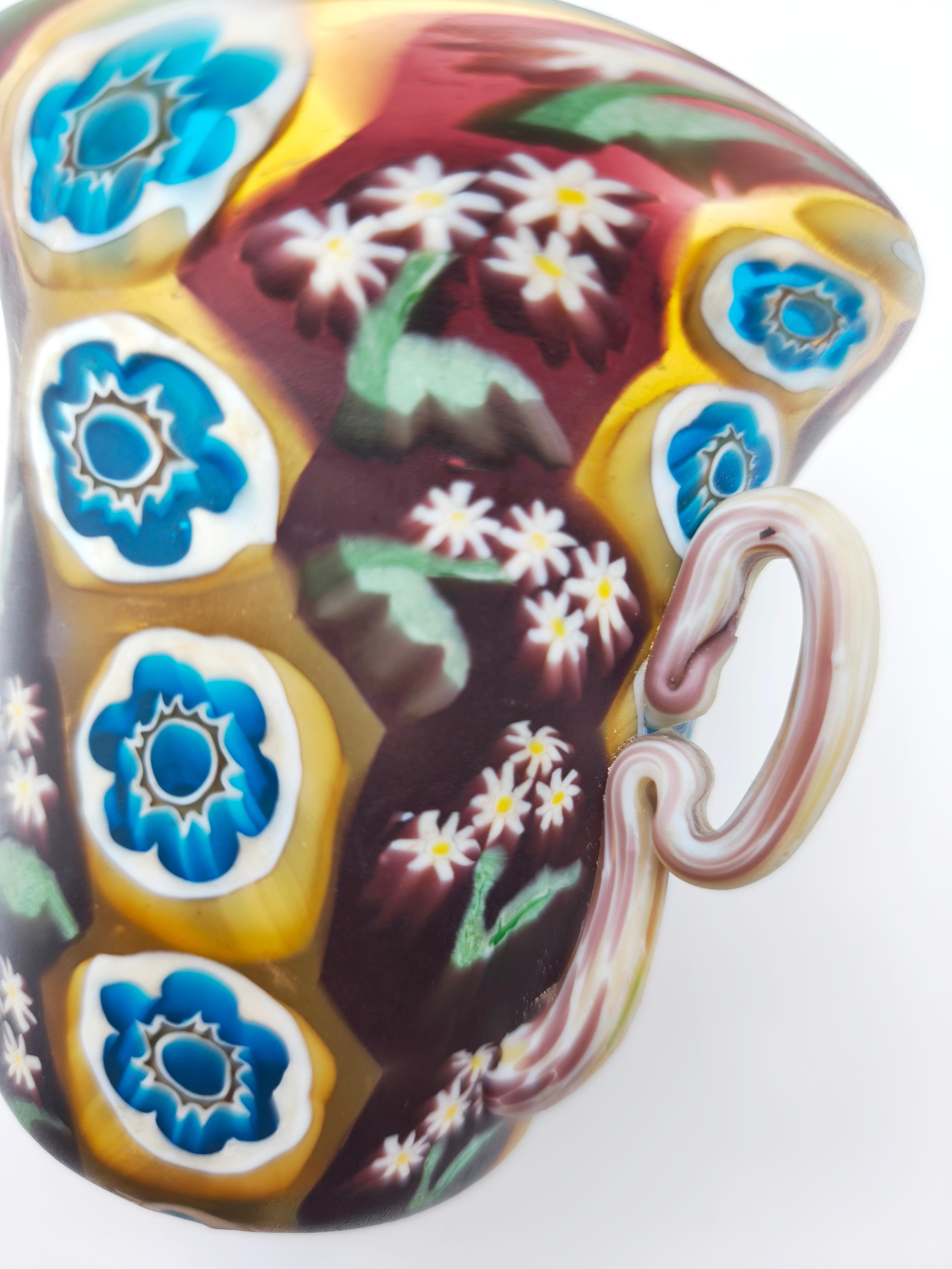 A fine millefiori murrine handle vase from Murano, ca. 1910, Fratelli Toso In Good Condition For Sale In Aachen, DE