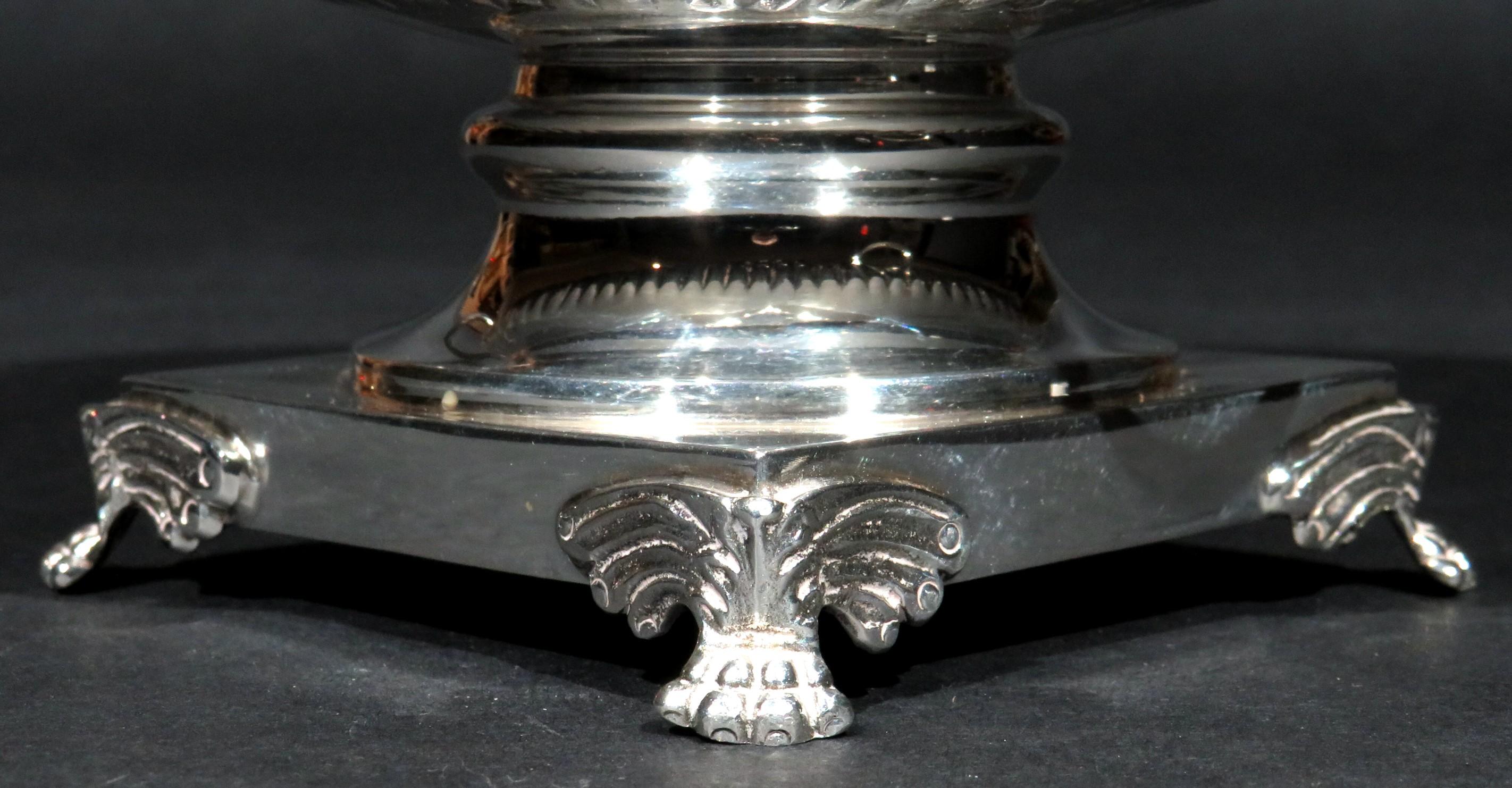 Paire de soupières à sauce en métal argenté de style Régence, Royaume-Uni, vers 1910 en vente 7