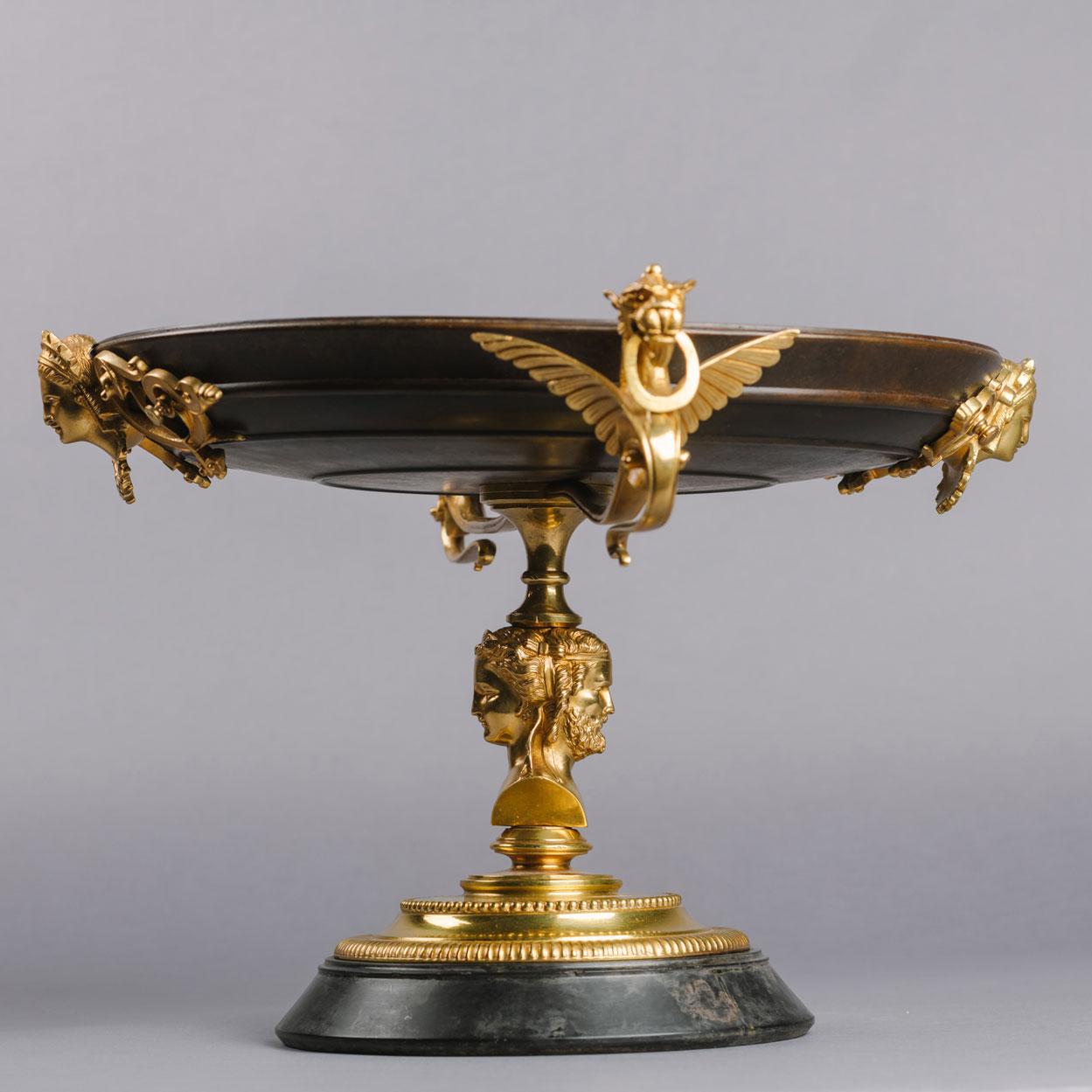 Fine Neoclassical Revival Gilt and Patinated Bronze Tazza For Sale 1