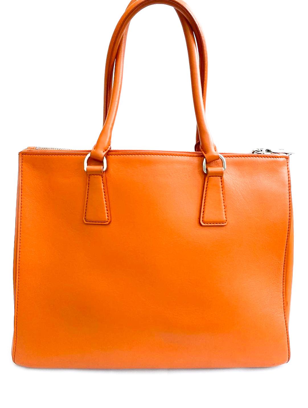 A fine orange leather 'Galleria' handbag, Prada, Italy, 2016 5